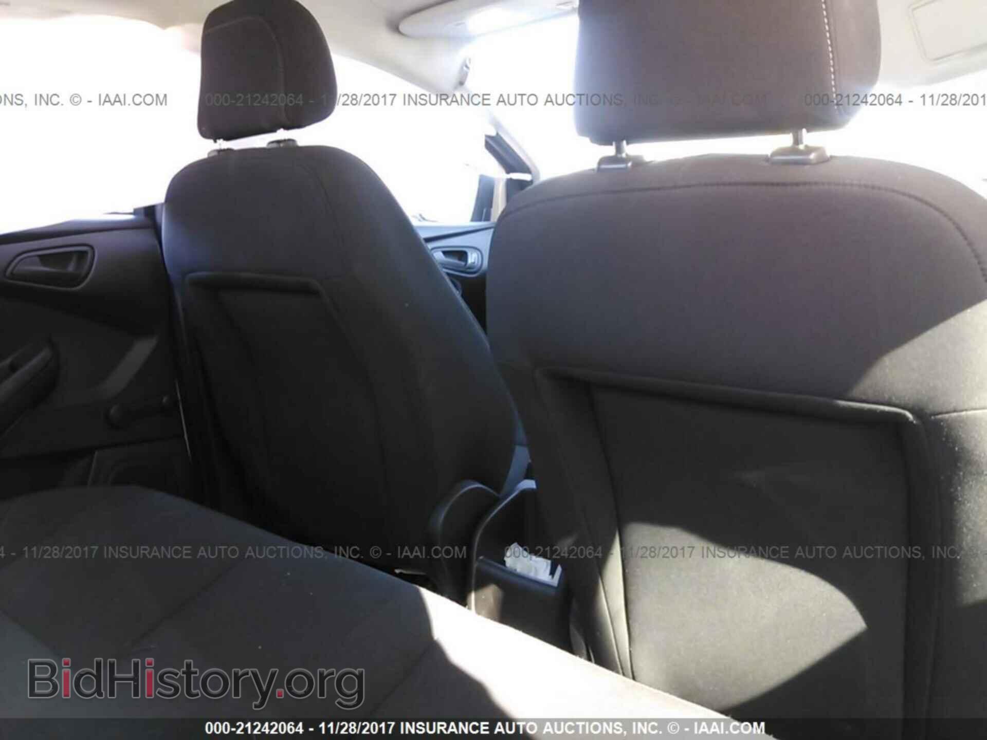 2016 Ford Focus - VIN: 1FADP3E21GL297285 - Фото 8