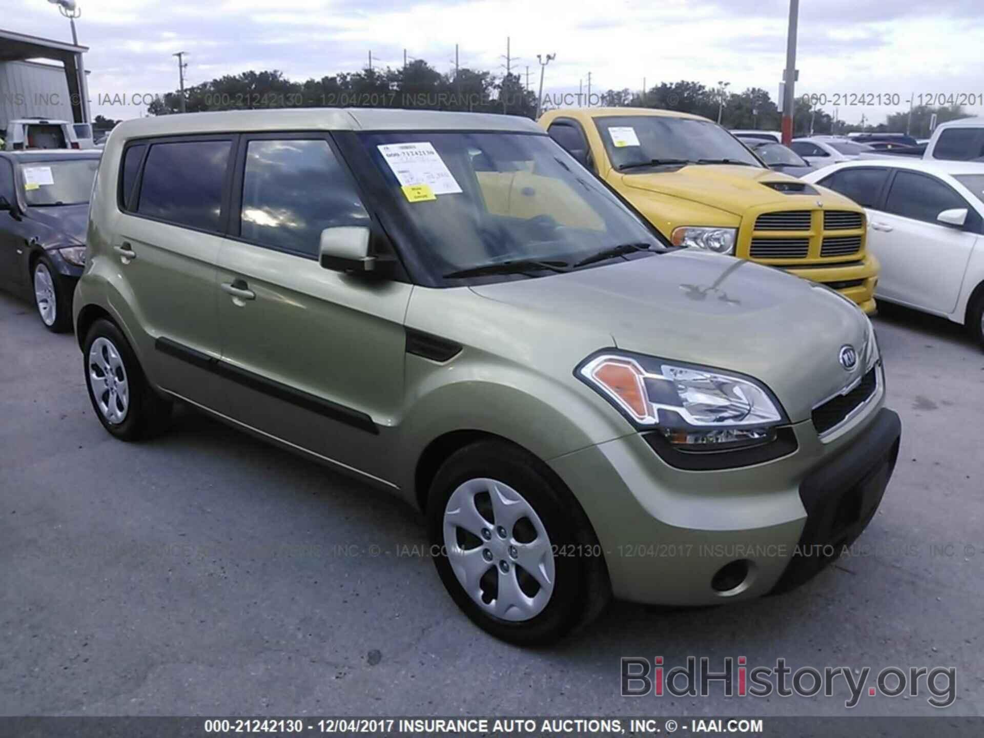 Photo KNDJT2A24B7223871 - Kia Soul 2011