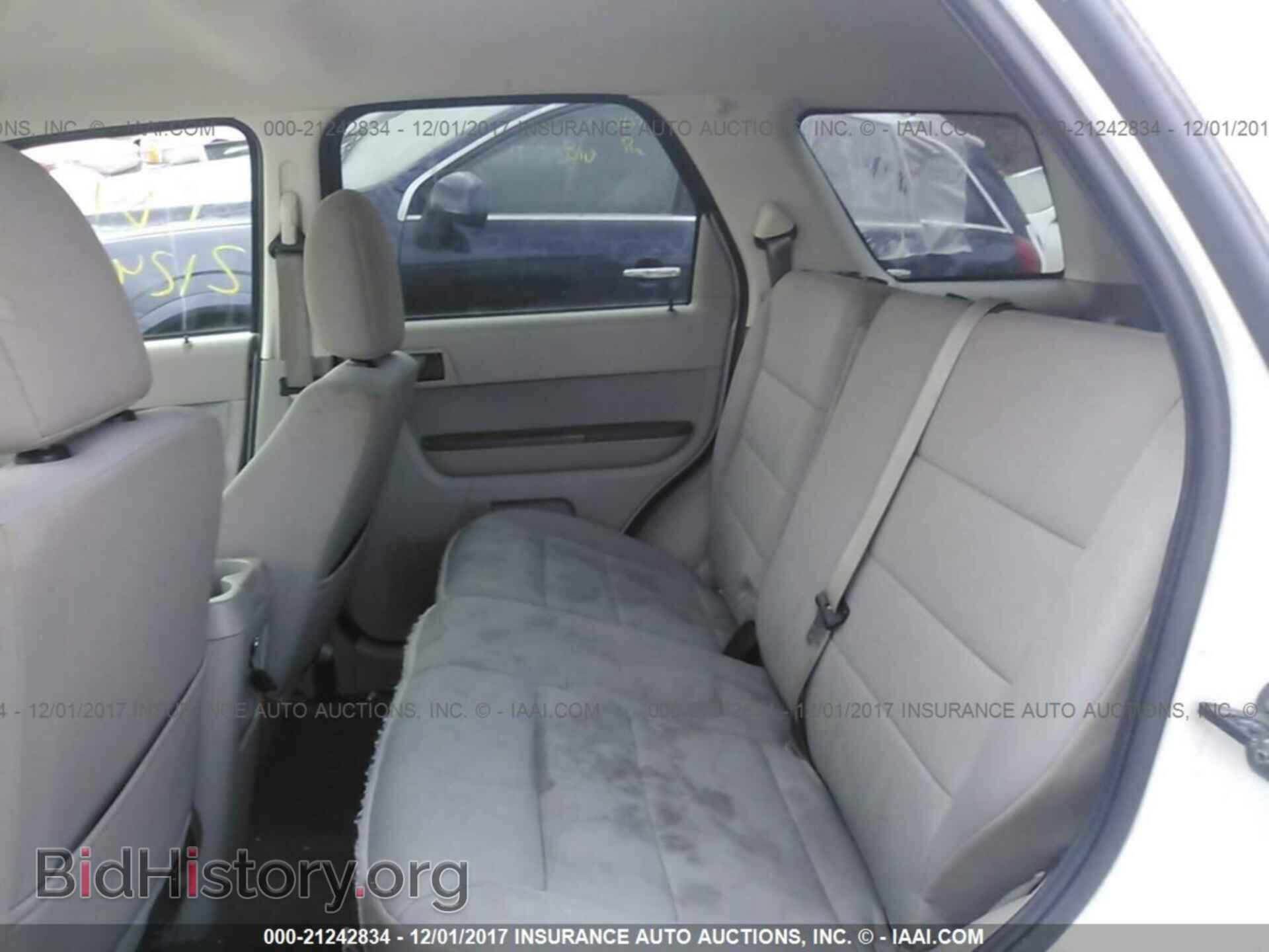 2012 Ford Escape - VIN: 1FMCU0D7XCKA29065 - Photo 8