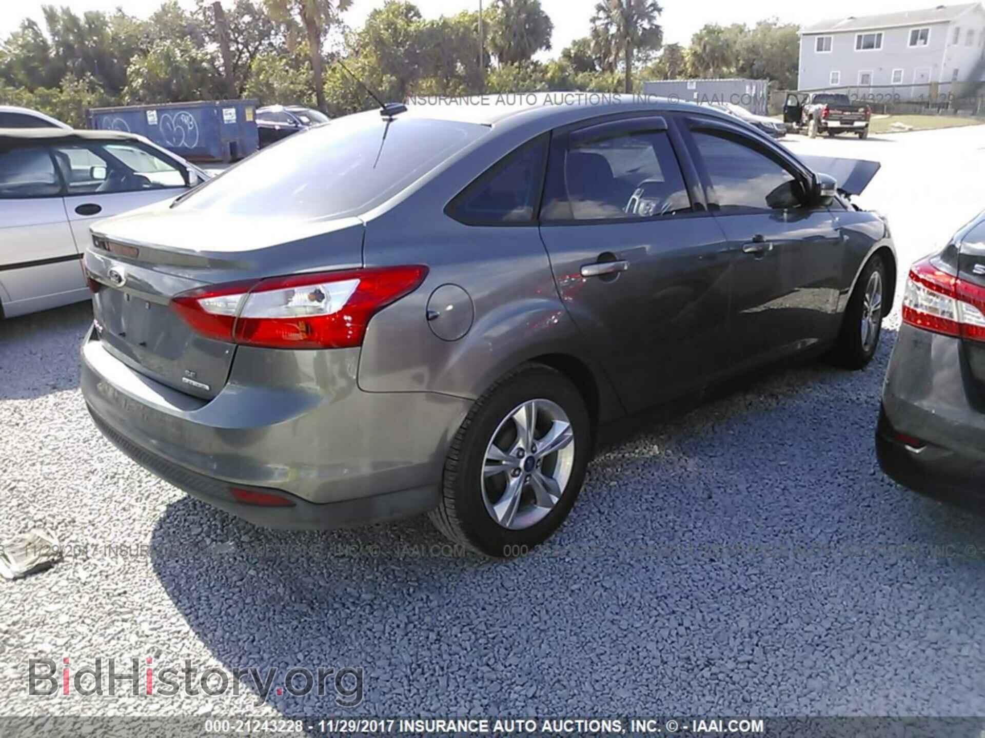 2013 Ford Focus - VIN: 1FADP3F23DL276254 - Photo 4