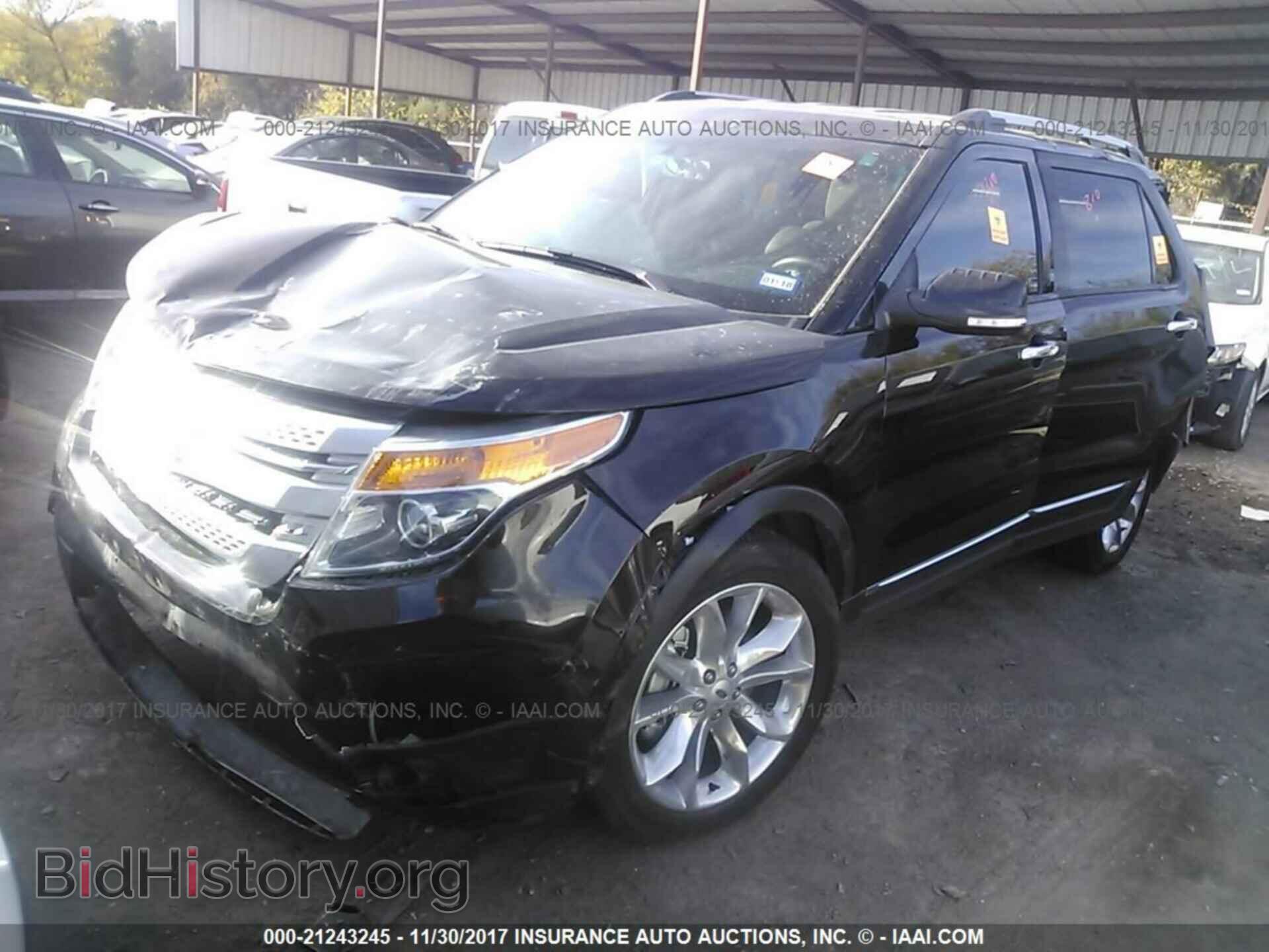 2014 Ford Explorer - VIN: 1FM5K7D84EGB42046 - Photo 2