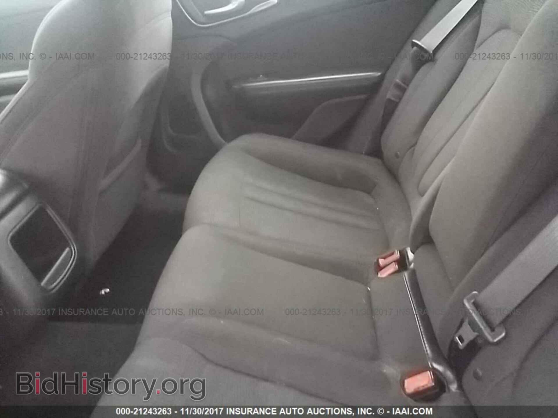 2015 Chrysler 200 - VIN: 1C3CCCAB1FN574712 - Photo 8
