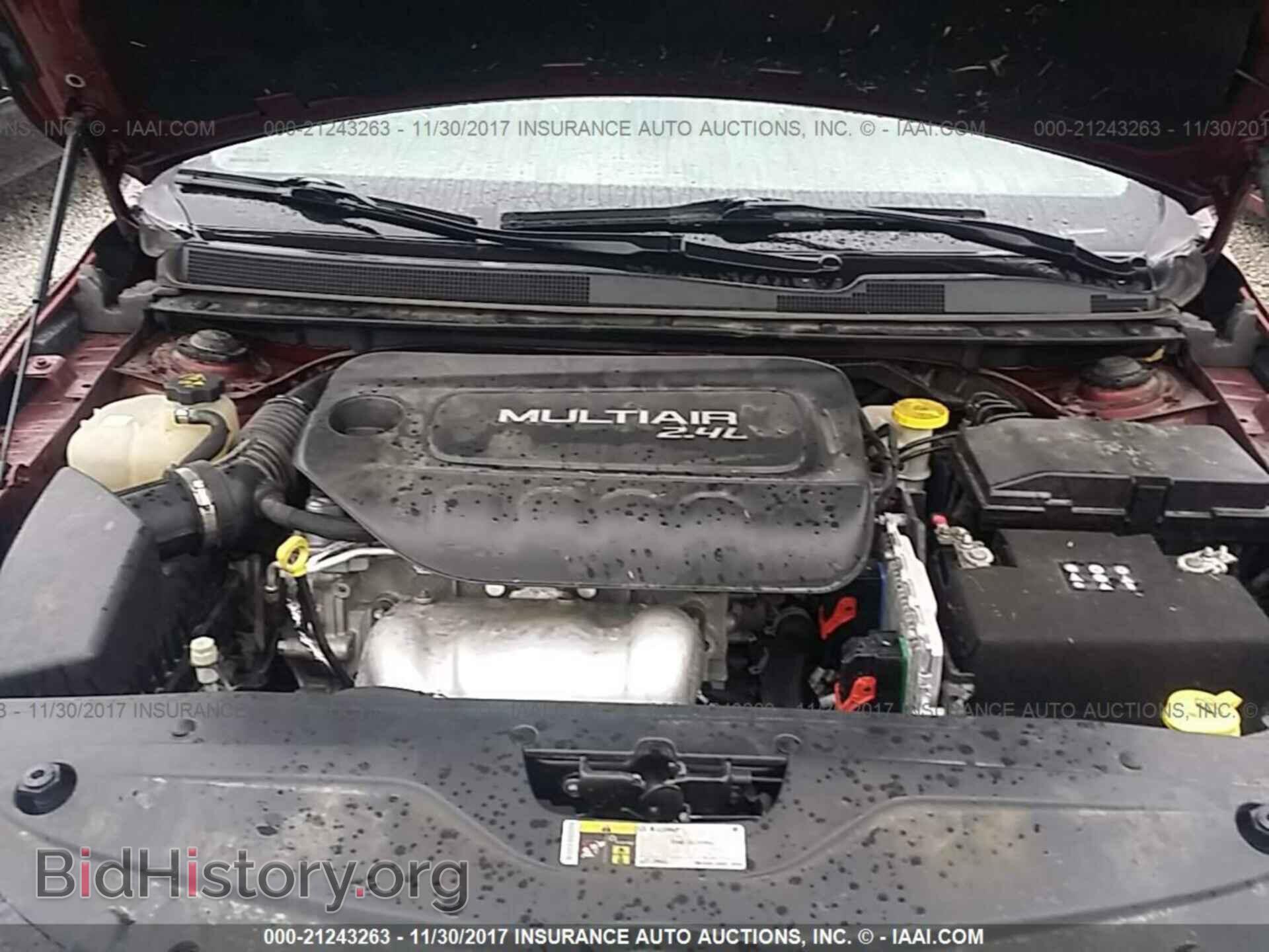 2015 Chrysler 200 - VIN: 1C3CCCAB1FN574712 - Photo 10