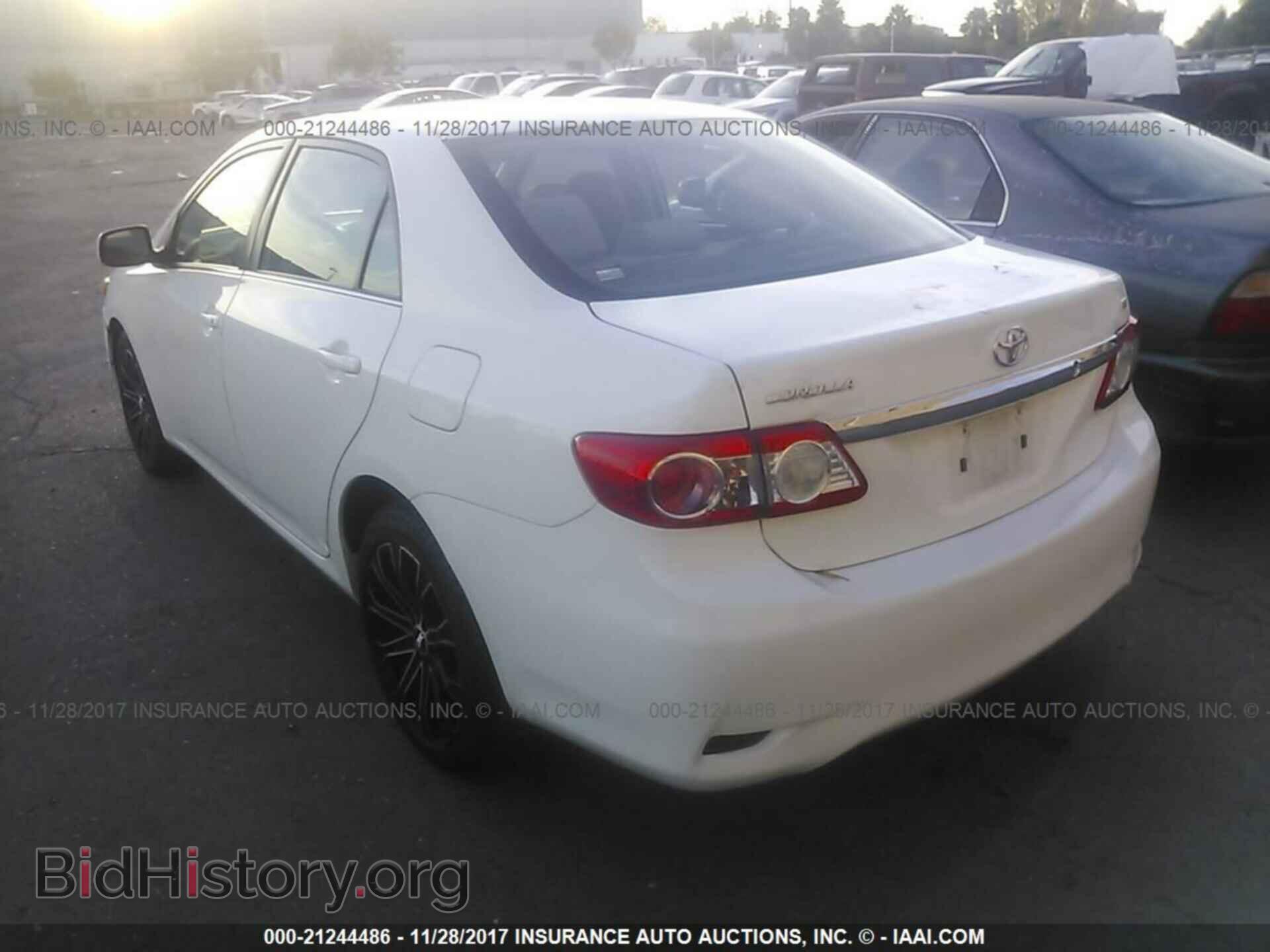 2013 Toyota Corolla - VIN: 5YFBU4EEXDP148693 - Фото 3