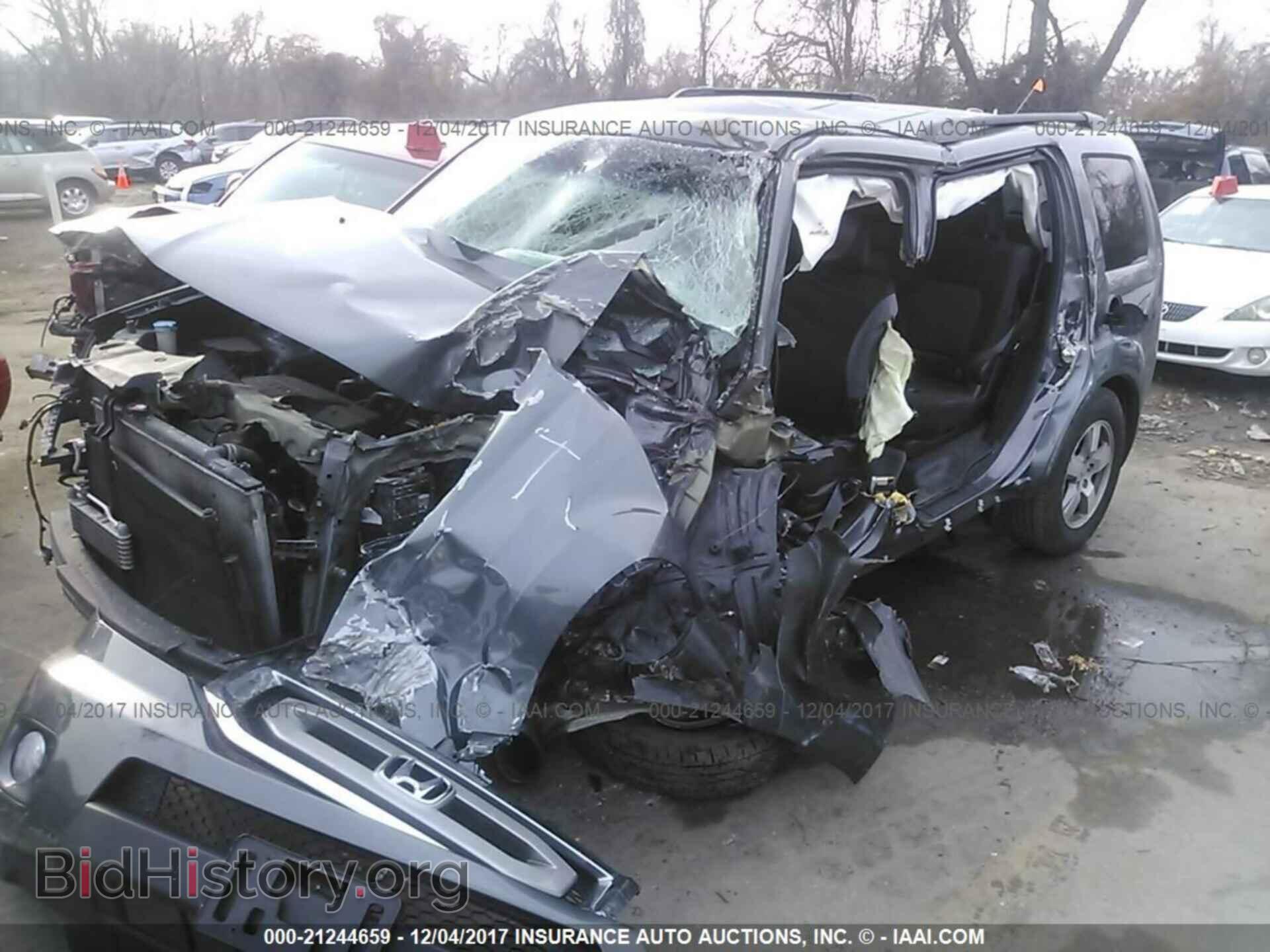 2011 Honda Pilot - VIN: 5FNYF4H49BB088731 - Фото 2