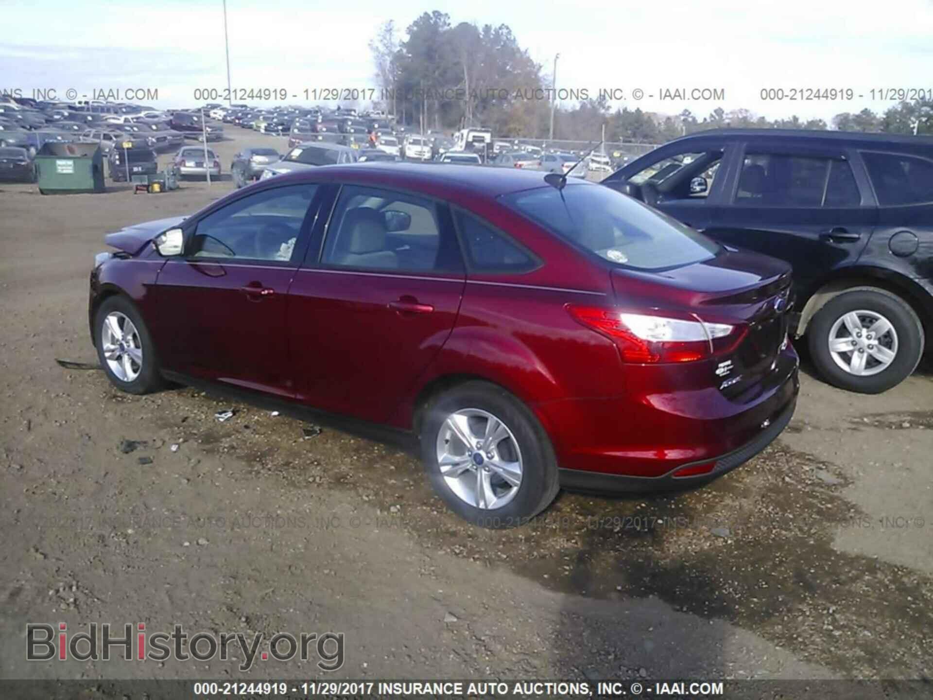 2013 Ford Focus - VIN: 1FADP3F2XDL282665 - Photo 3