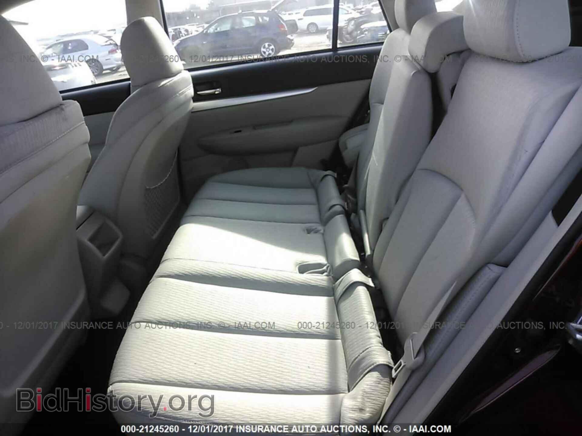 2011 Subaru Outback - VIN: 4S4BRBAC3B3400764 - Фото 8