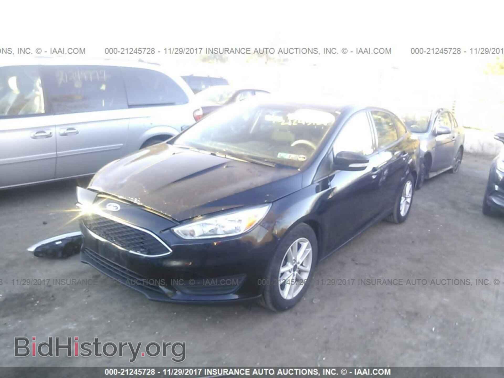 2016 Ford Focus - VIN: 1FADP3F24GL295089 - Фото 2