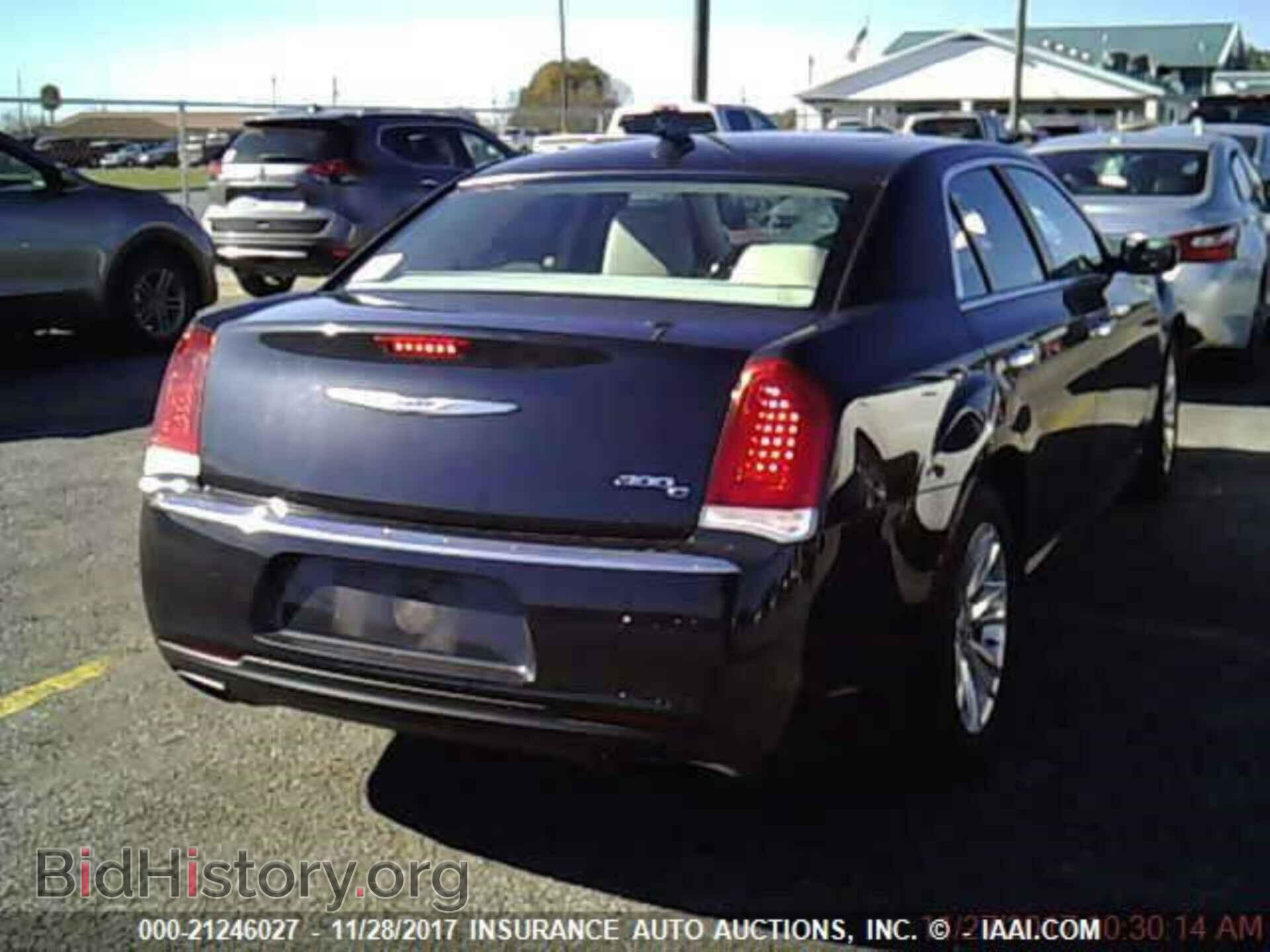 2016 Chrysler 300c - VIN: 2C3CCAEG1GH328747 - Фото 2