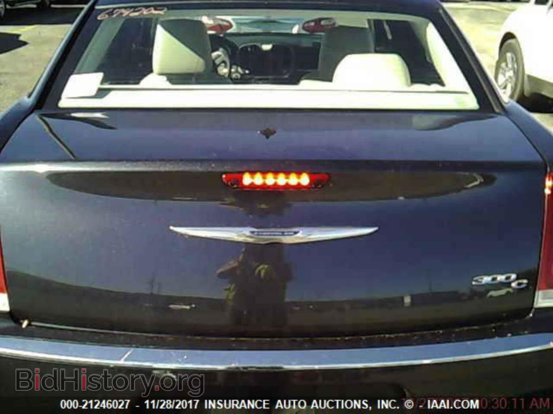 2016 Chrysler 300c - VIN: 2C3CCAEG1GH328747 - Фото 3