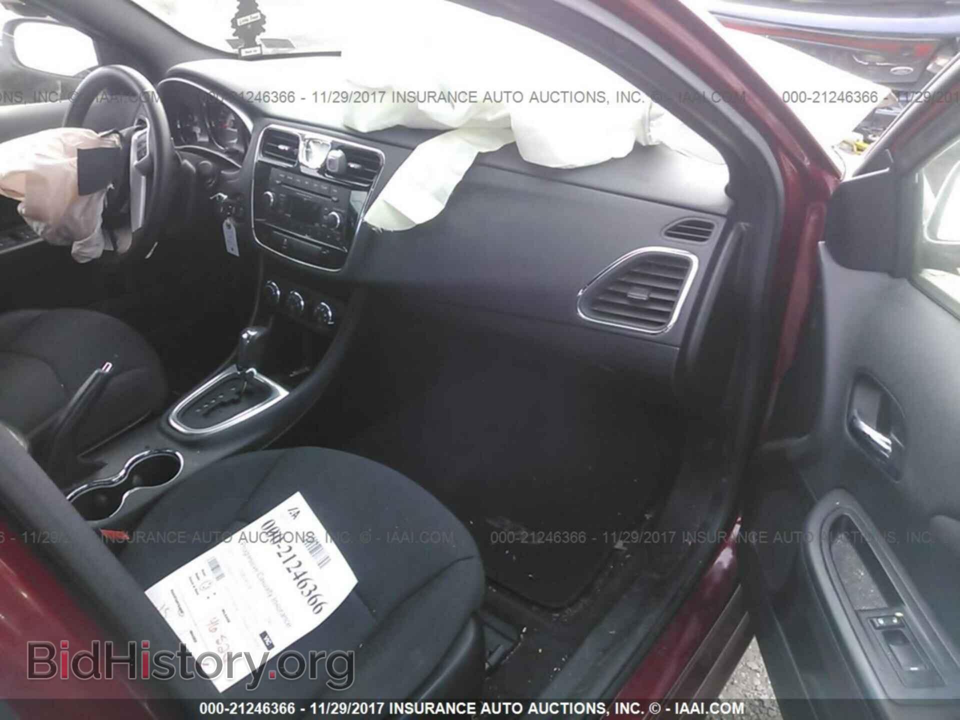 2013 Chrysler 200 - VIN: 1C3CCBBB2DN724297 - Photo 5