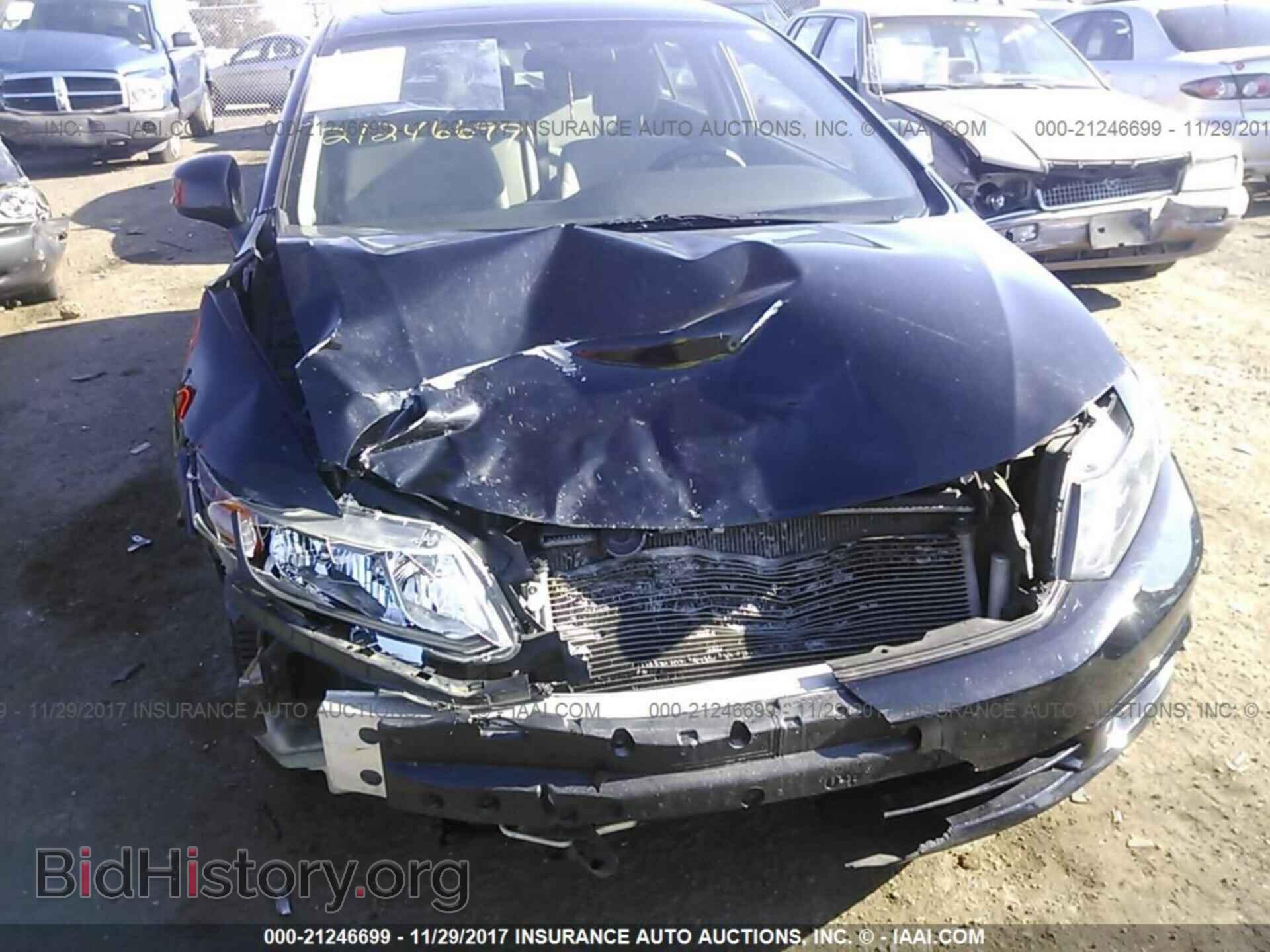 2012 Honda Civic - VIN: 19XFB2F87CE332770 - Photo 6