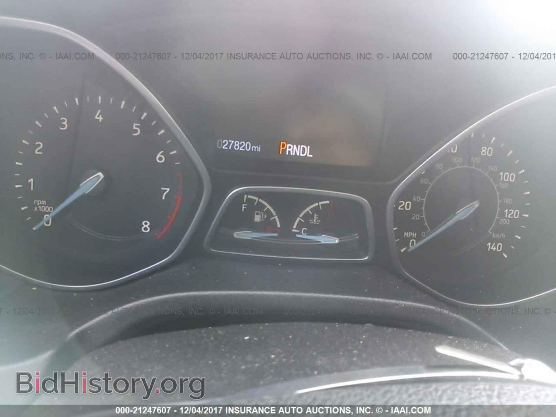 2016 Ford Focus - VIN: 1FADP3F23GL281460 - Photo 7