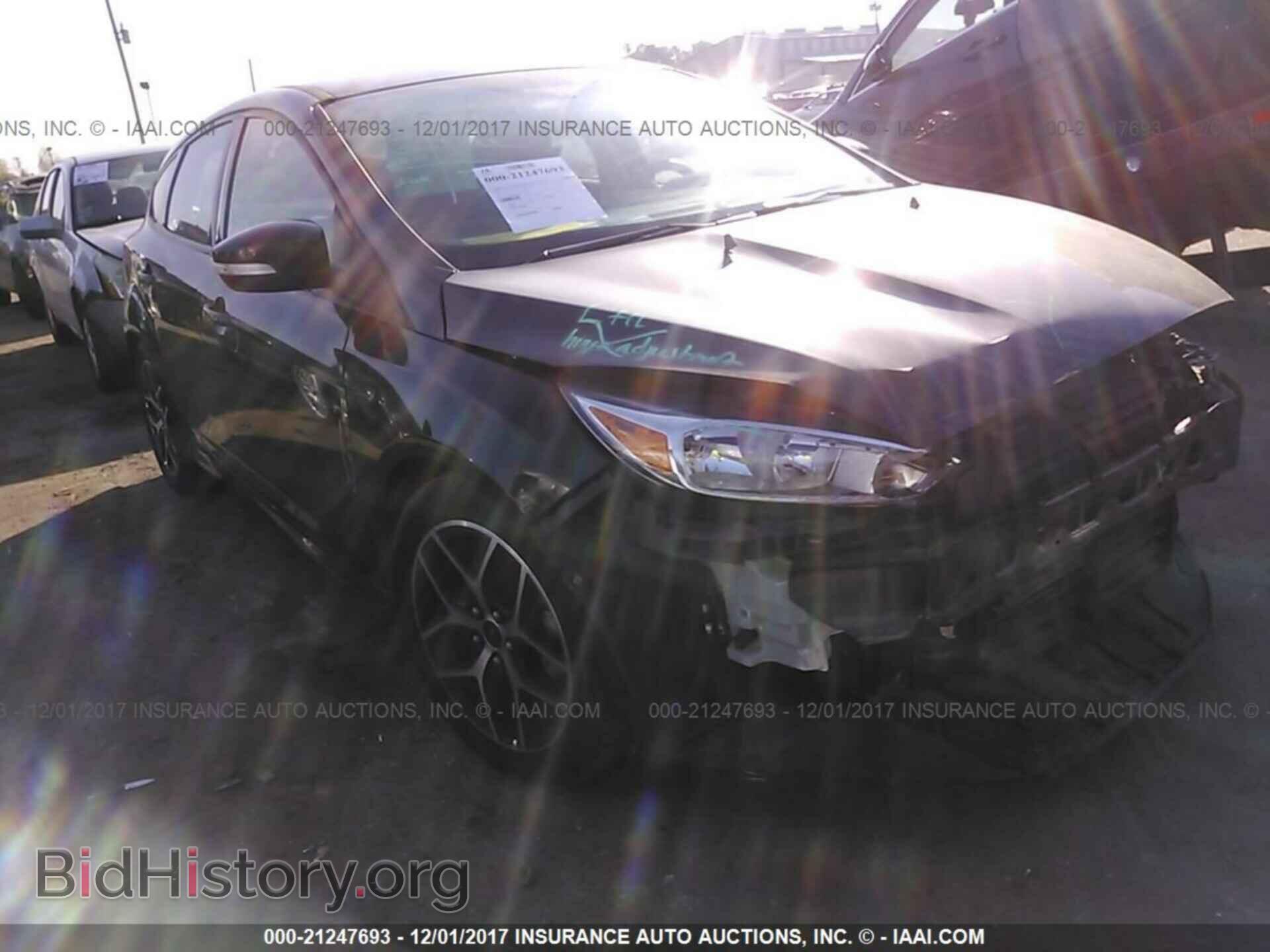 Photo 1FADP3K29FL210543 - Ford Focus 2015