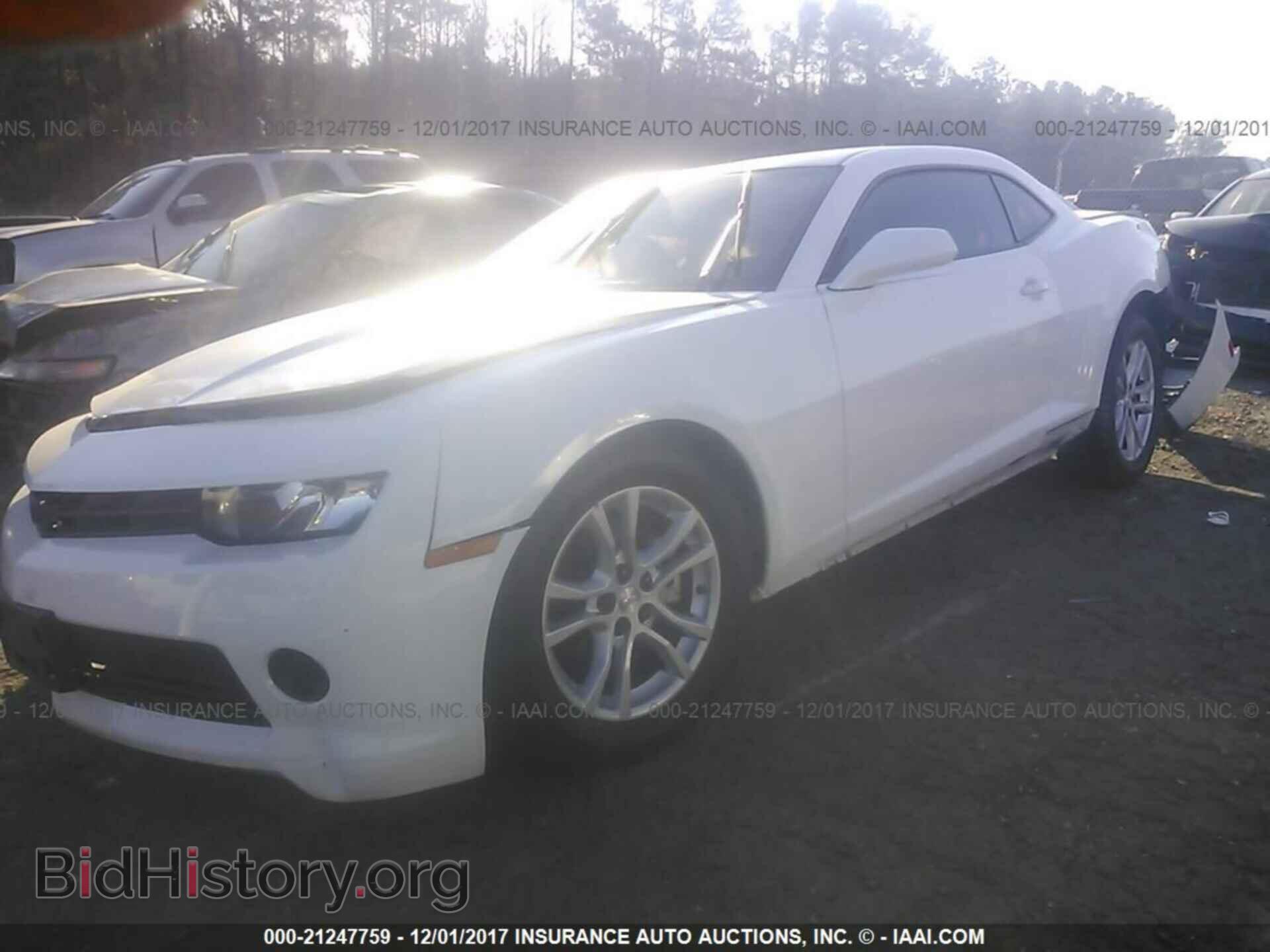 2015 Chevrolet Camaro - VIN: 2G1FB1E37F9311249 - Фото 2