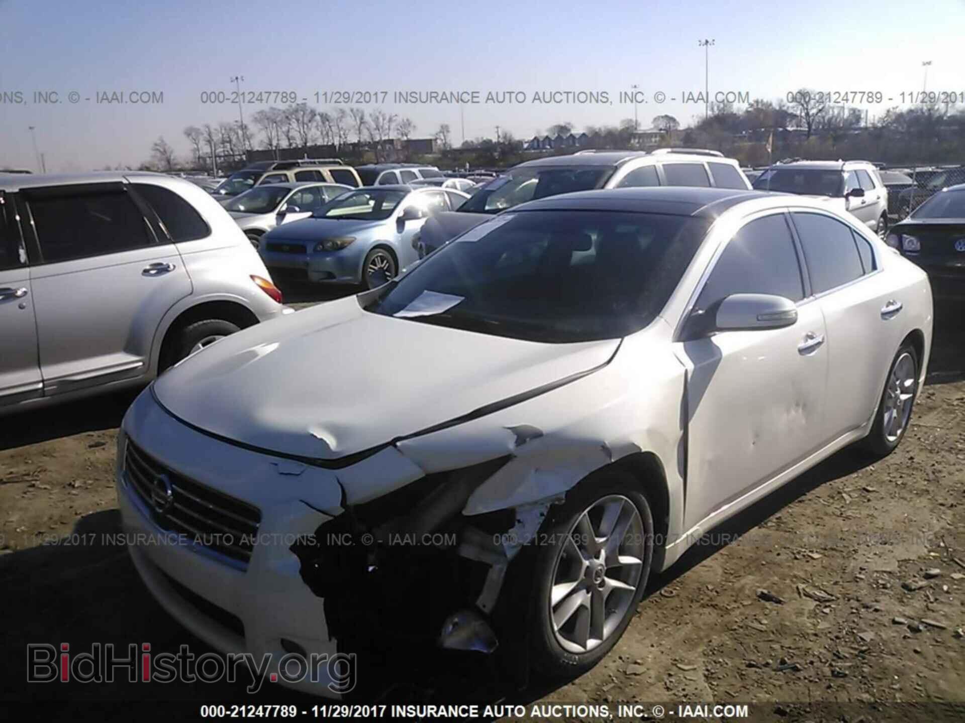 2011 Nissan Maxima - VIN: 1N4AA5AP7BC808136 - Фото 2