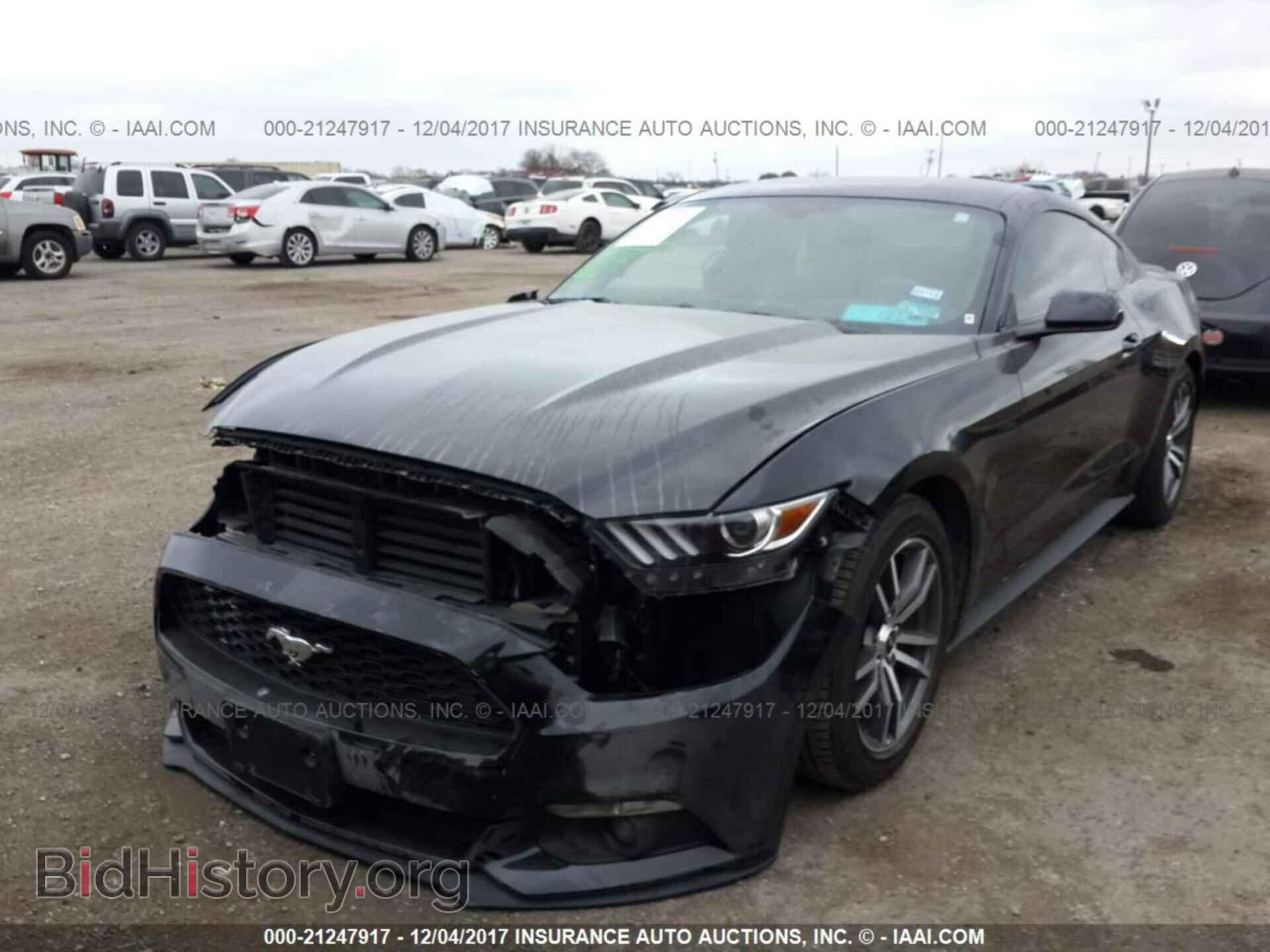 2016 Ford Mustang - VIN: 1FA6P8TH0G5266627 - Фото 2