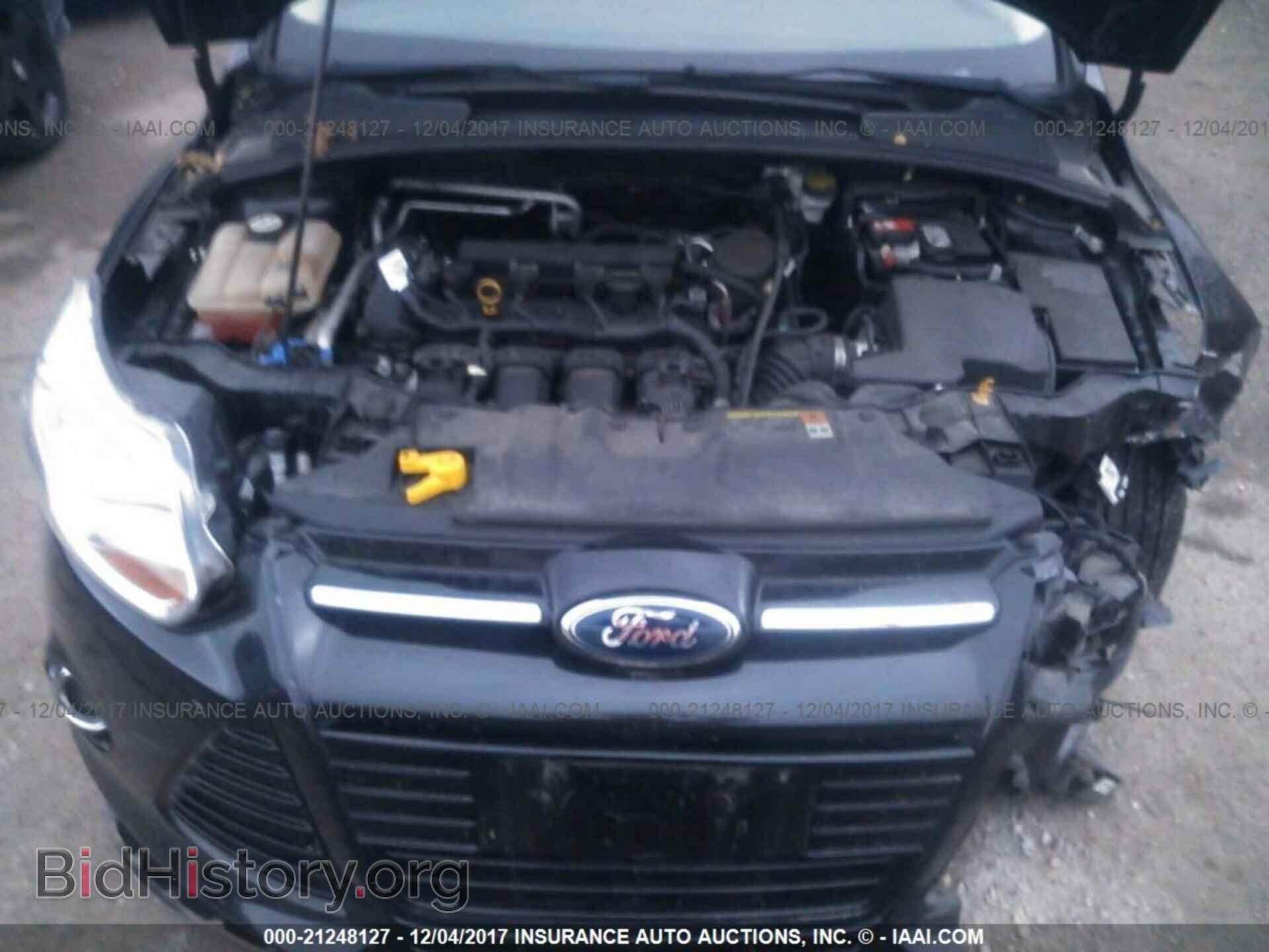 2012 Ford Focus - VIN: 1FAHP3M23CL358732 - Photo 10