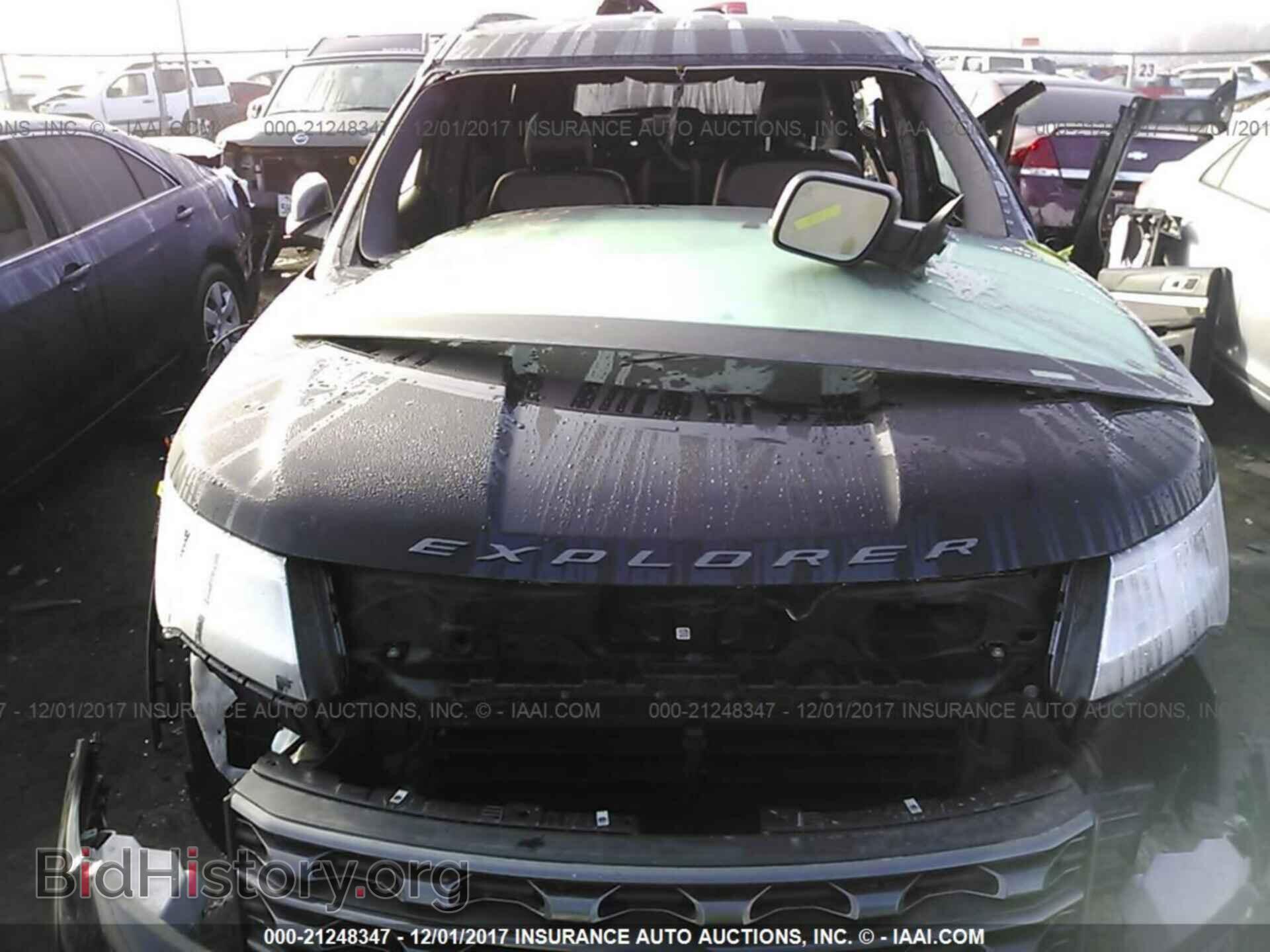 2017 Ford Explorer - VIN: 1FM5K7D86HGB70662 - Photo 6