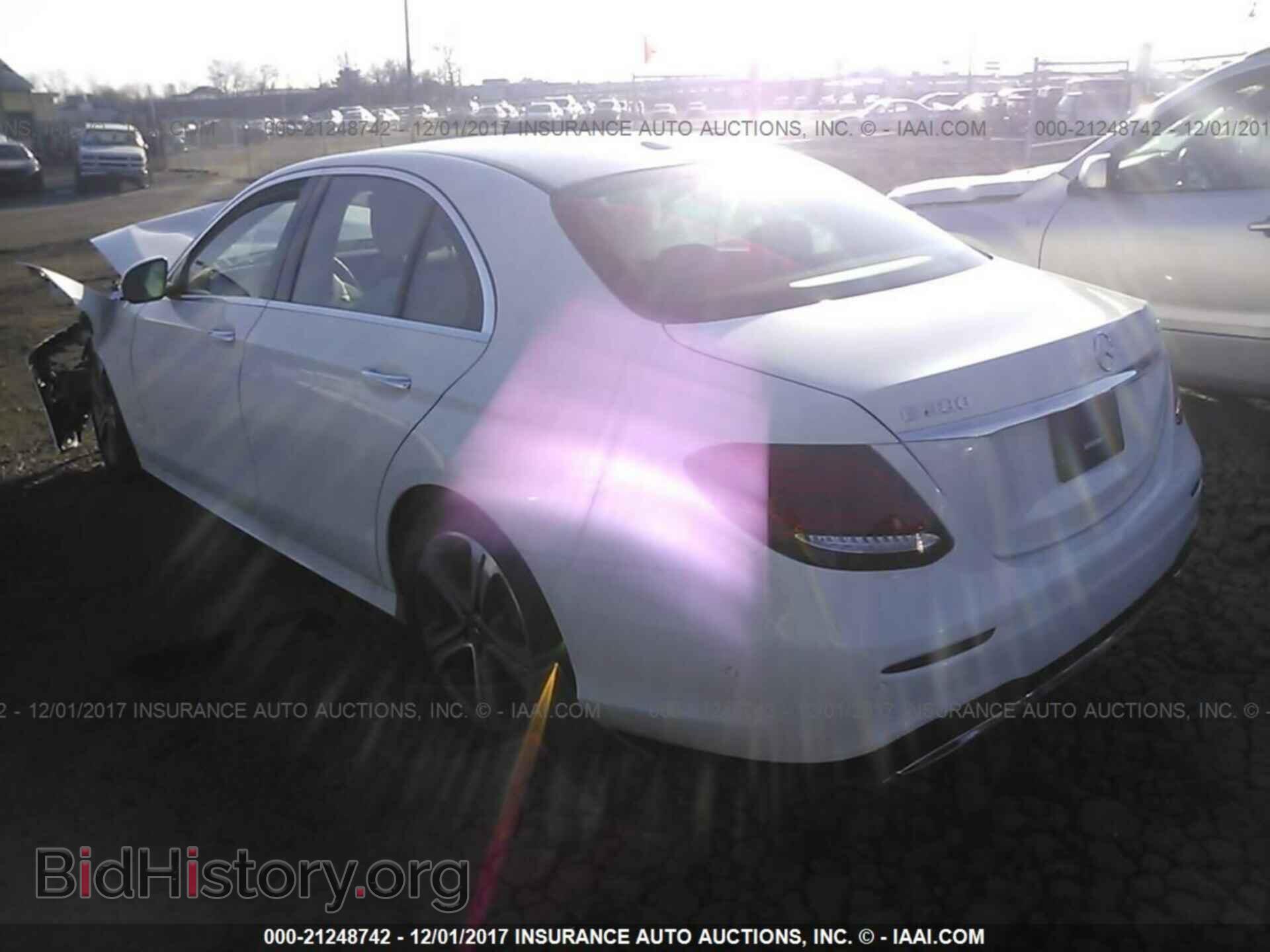 2017 Mercedes-benz E - VIN: WDDZF4KB7HA276876 - Фото 3