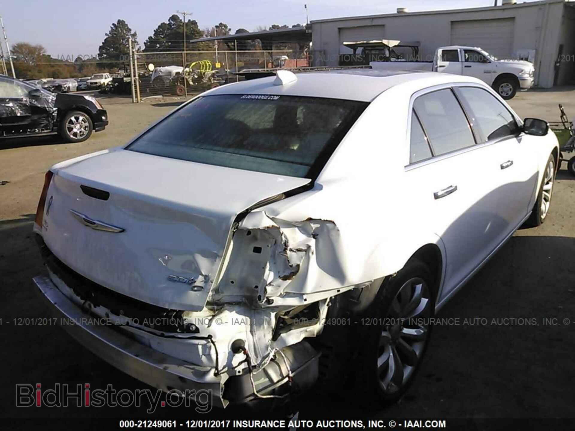 2016 Chrysler 300c - VIN: 2C3CCAEG0GH304620 - Фото 4