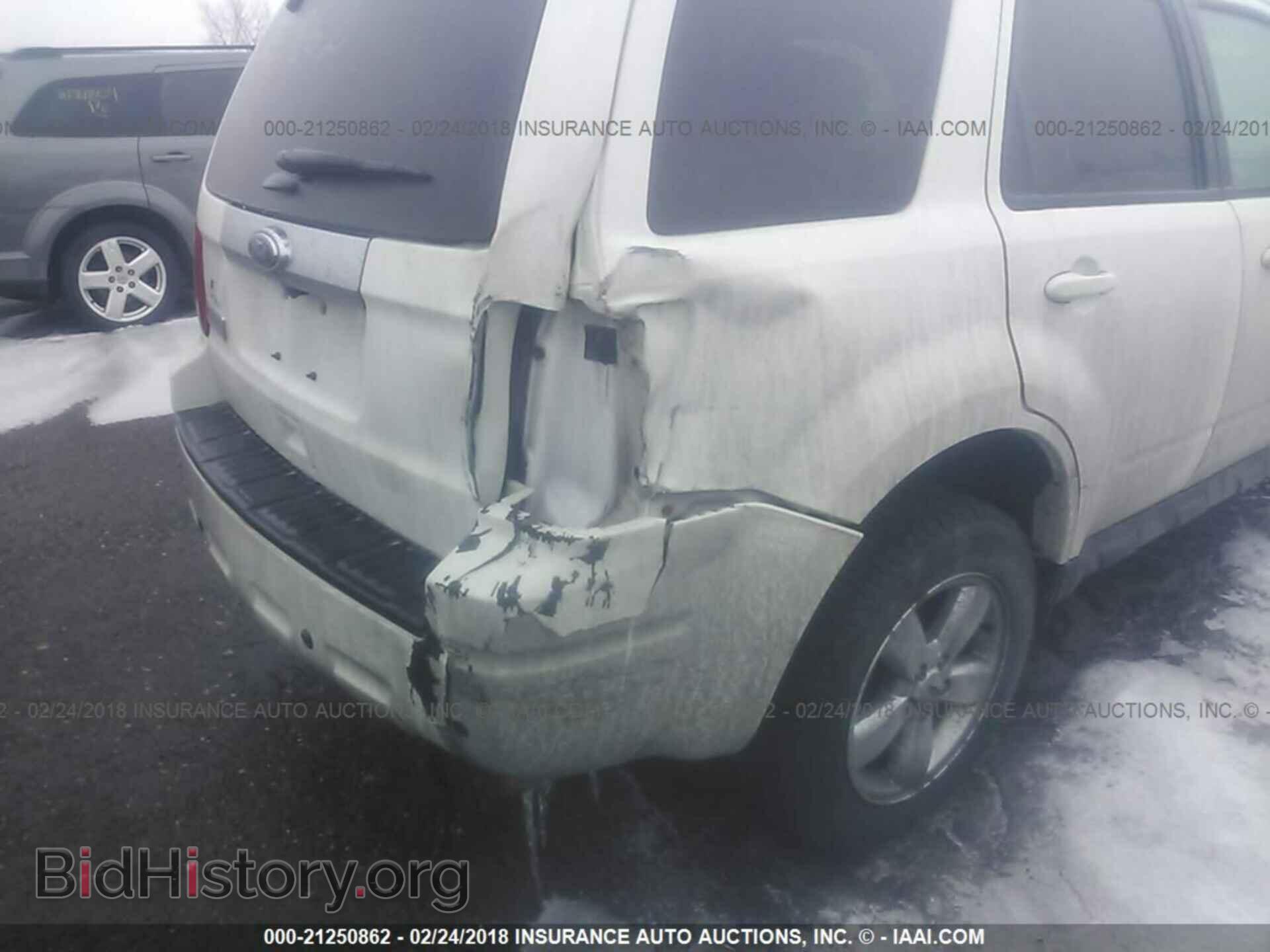 2012 Ford Escape - VIN: 1FMCU9E77CKA74211 - Photo 6