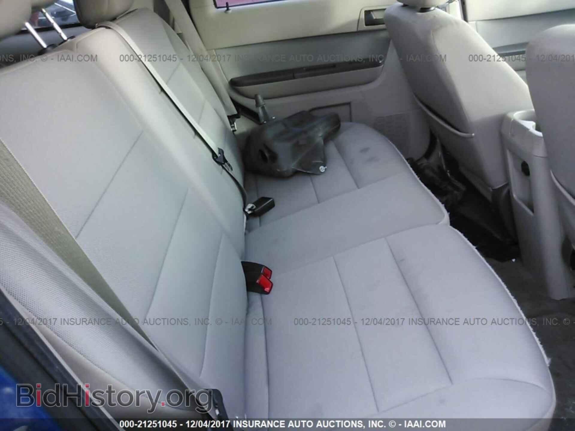 2012 Ford Escape - VIN: 1FMCU9D73CKC48521 - Photo 8