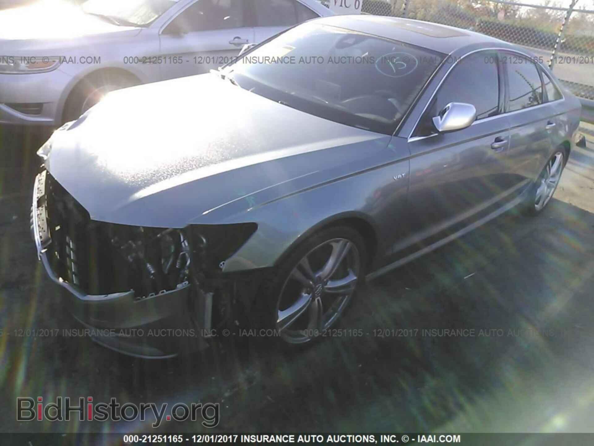 2013 Audi S6 - VIN: WAUF2AFC6DN130088 - Фото 2