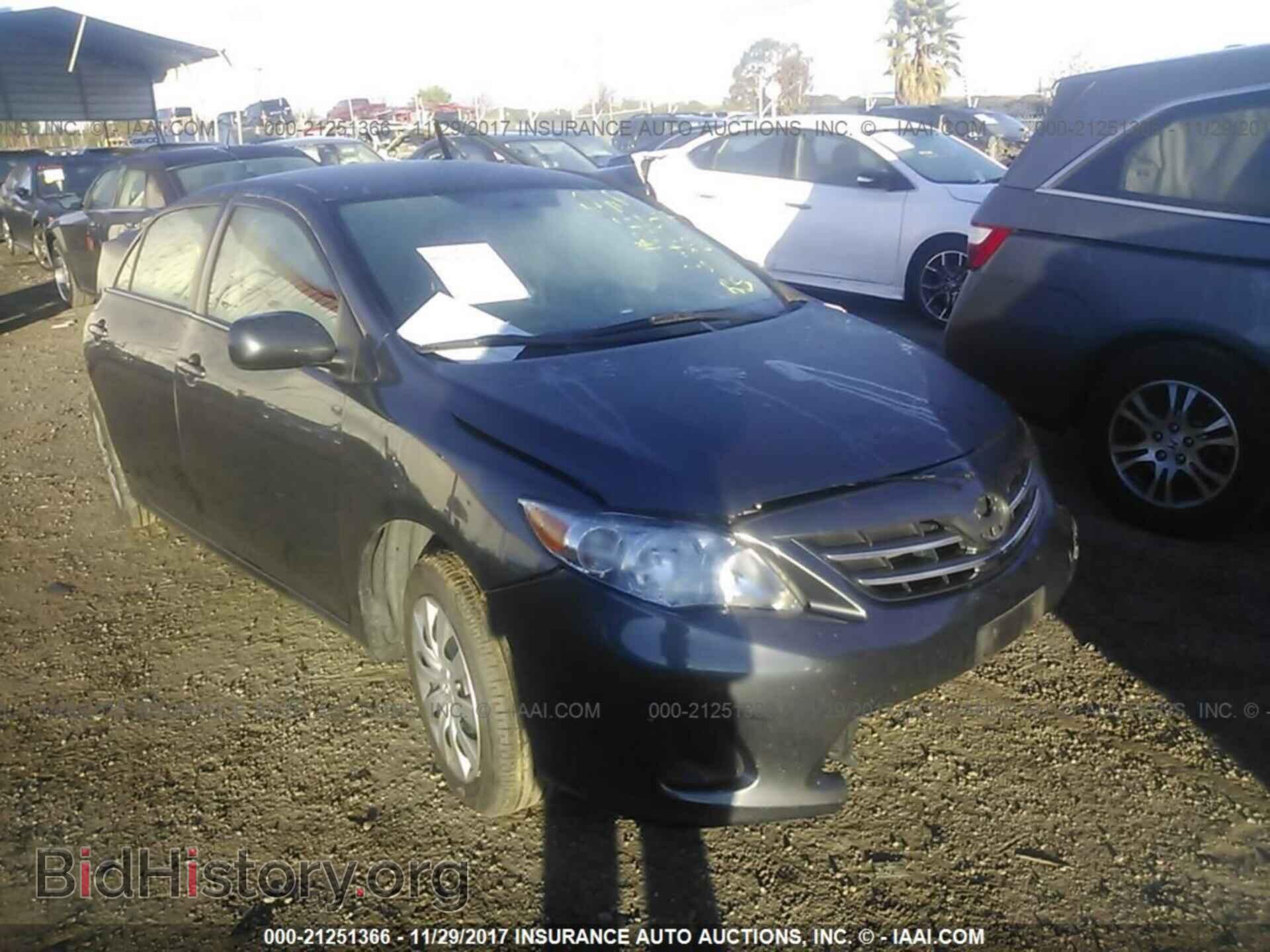 Photo 2T1BU4EEXDC994130 - Toyota Corolla 2013