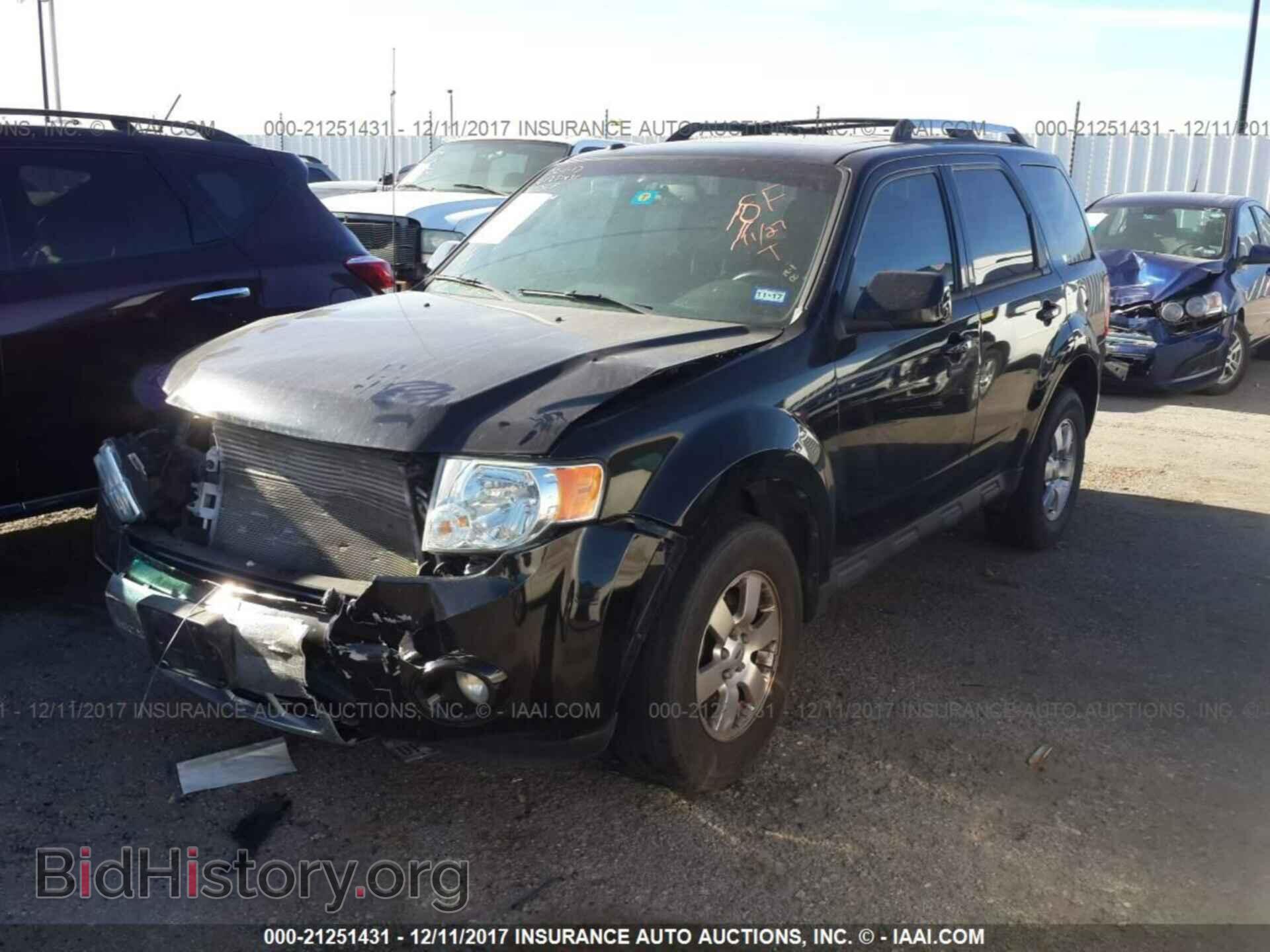 2012 Ford Escape - VIN: 1FMCU0EGXCKB30816 - Фото 2