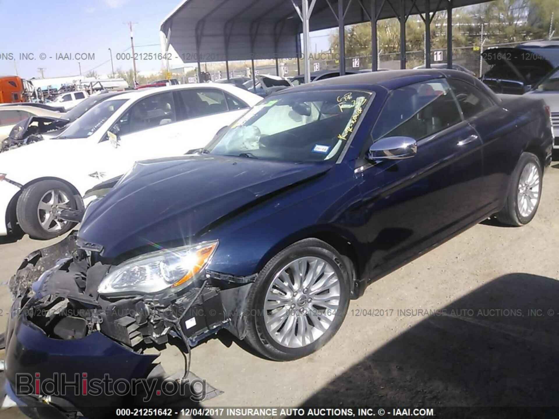 2013 Chrysler 200 - VIN: 1C3BCBFG8DN690254 - Photo 2