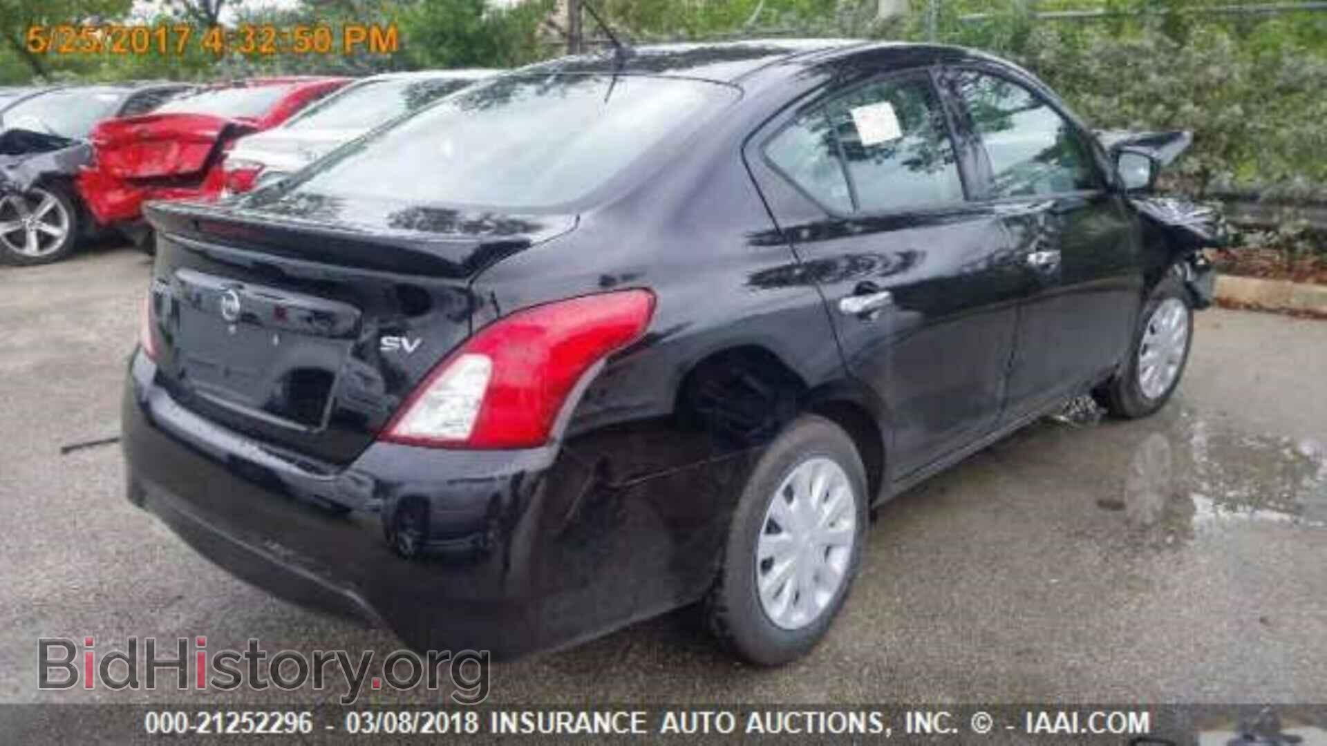 2017 Nissan Versa - VIN: 3N1CN7AP3HL802627 - Фото 4