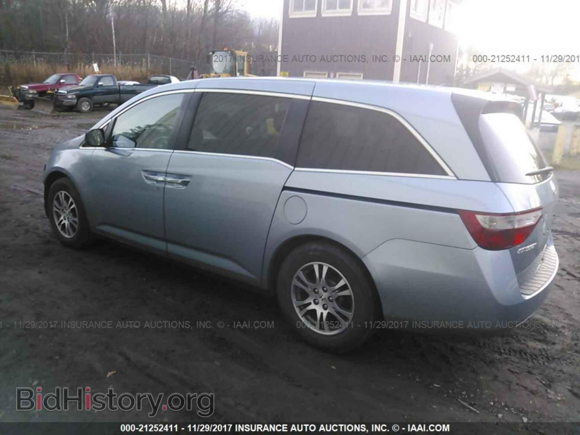 2012 Honda Odyssey - VIN: 5FNRL5H61CB131027 - Фото 3