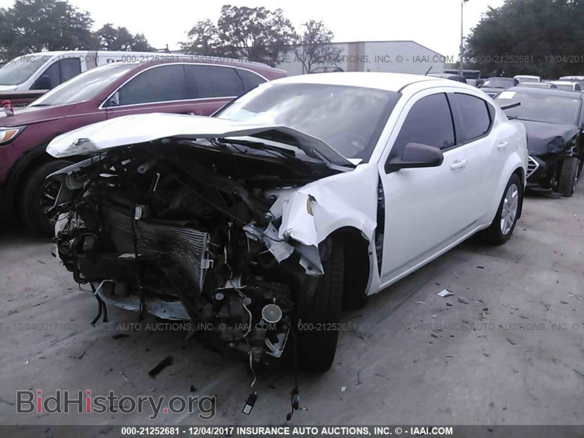 2013 Dodge Avenger - VIN: 1C3CDZAB9DN757093 - Photo 2