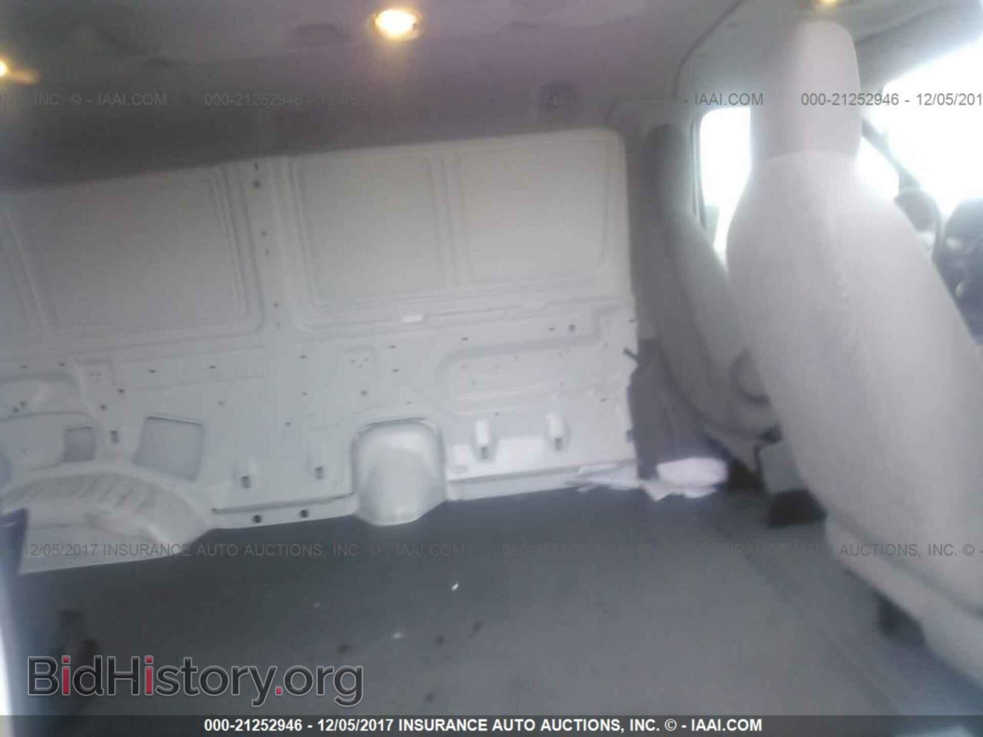 2011 FORD ECONOLINE - VIN: 1FTNE1EW3BDA12472 - Photo 8
