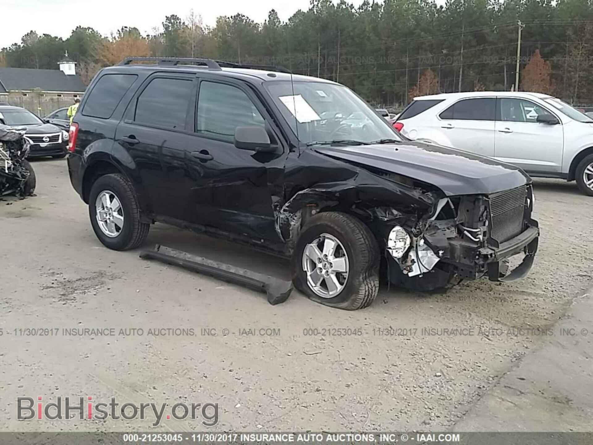 Фотография 1FMCU9DG3BKA21134 - Ford Escape 2011
