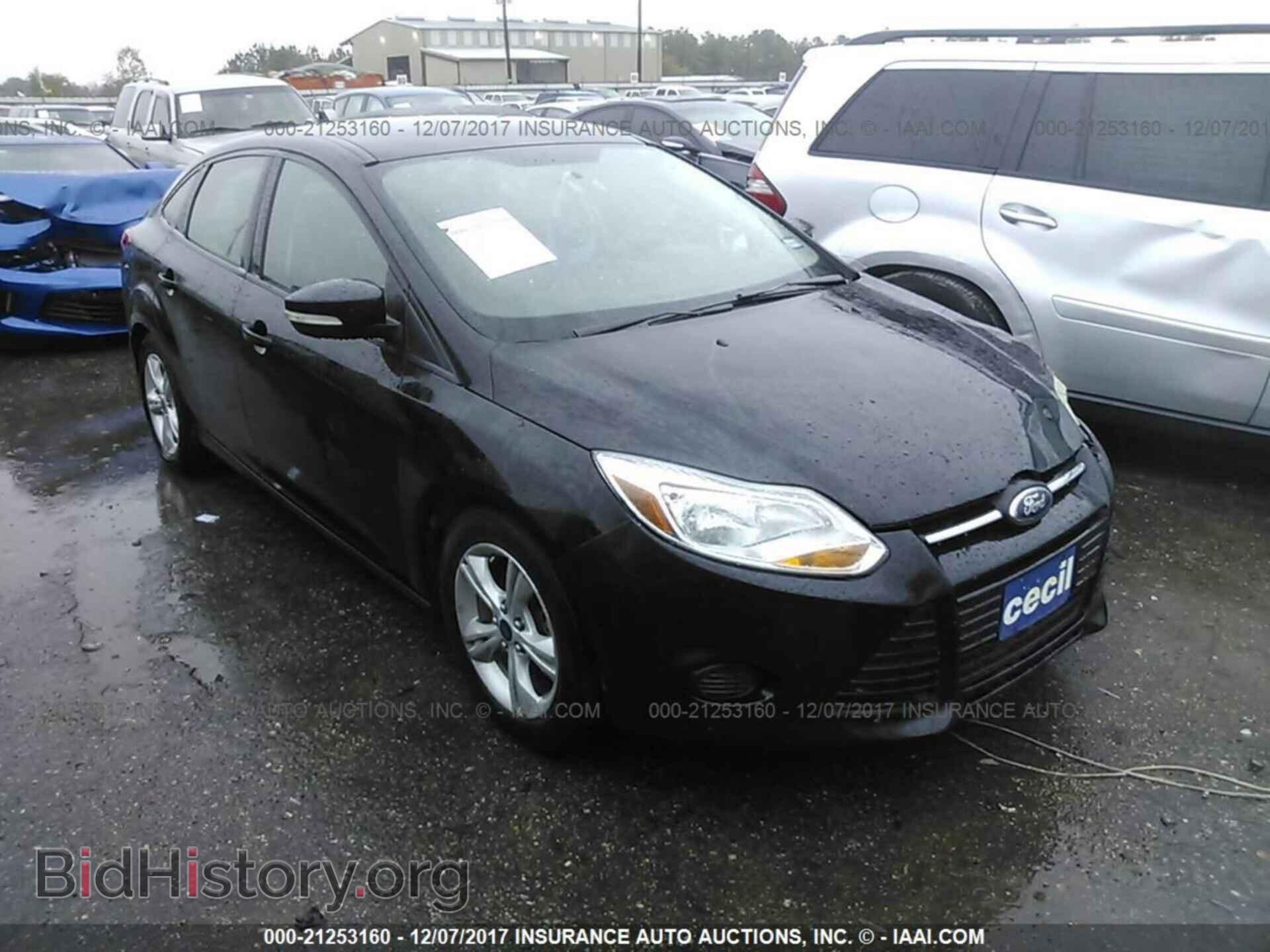 Photo 1FADP3F26EL261037 - Ford Focus 2014