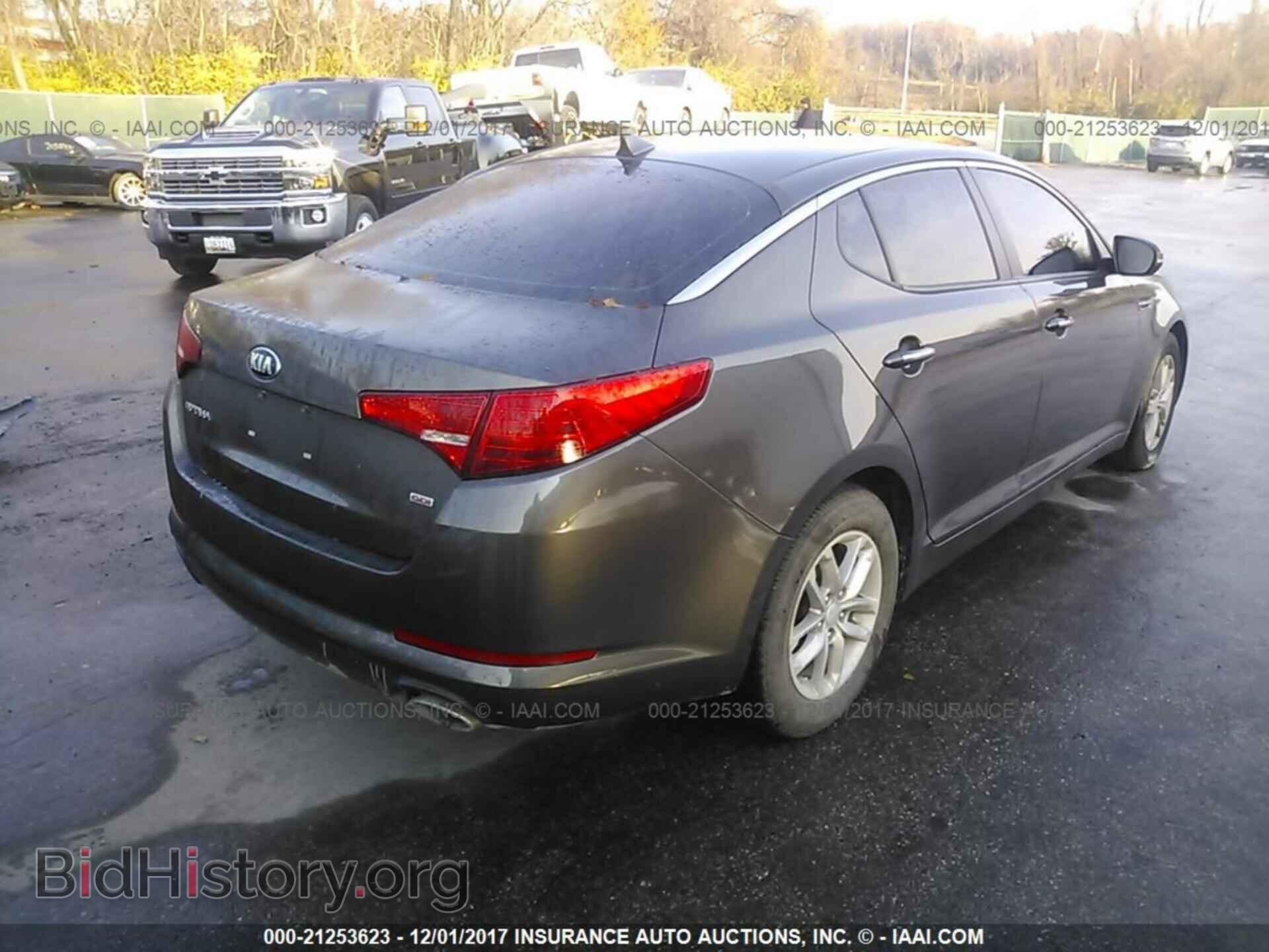 2013 Kia Optima - VIN: 5XXGM4A74DG102511 - Photo 4