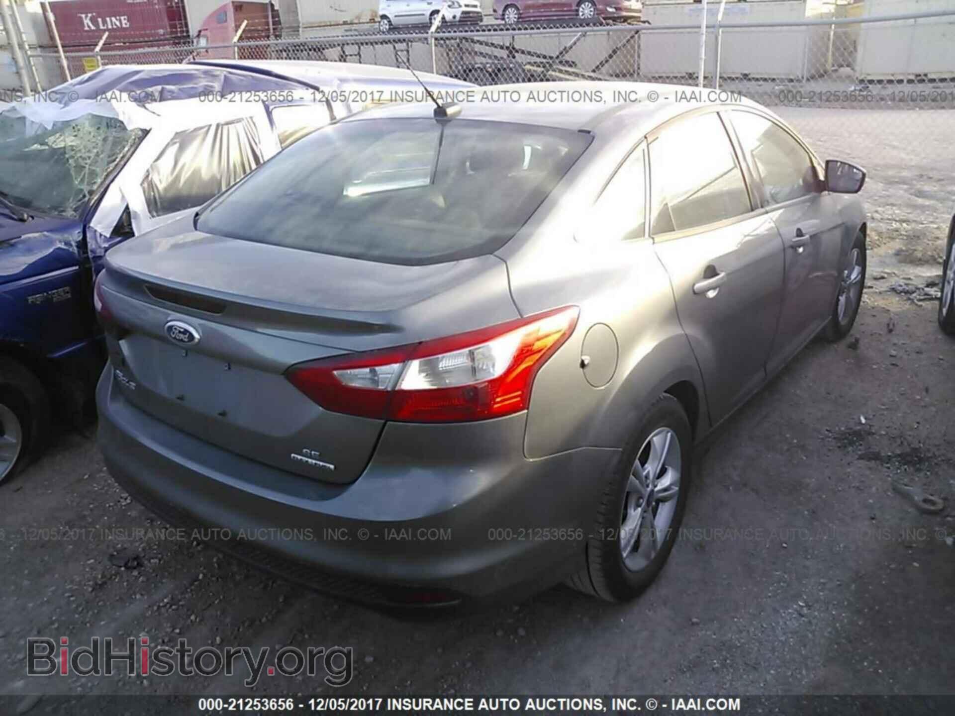 2014 Ford Focus - VIN: 1FADP3F26EL123403 - Фото 4
