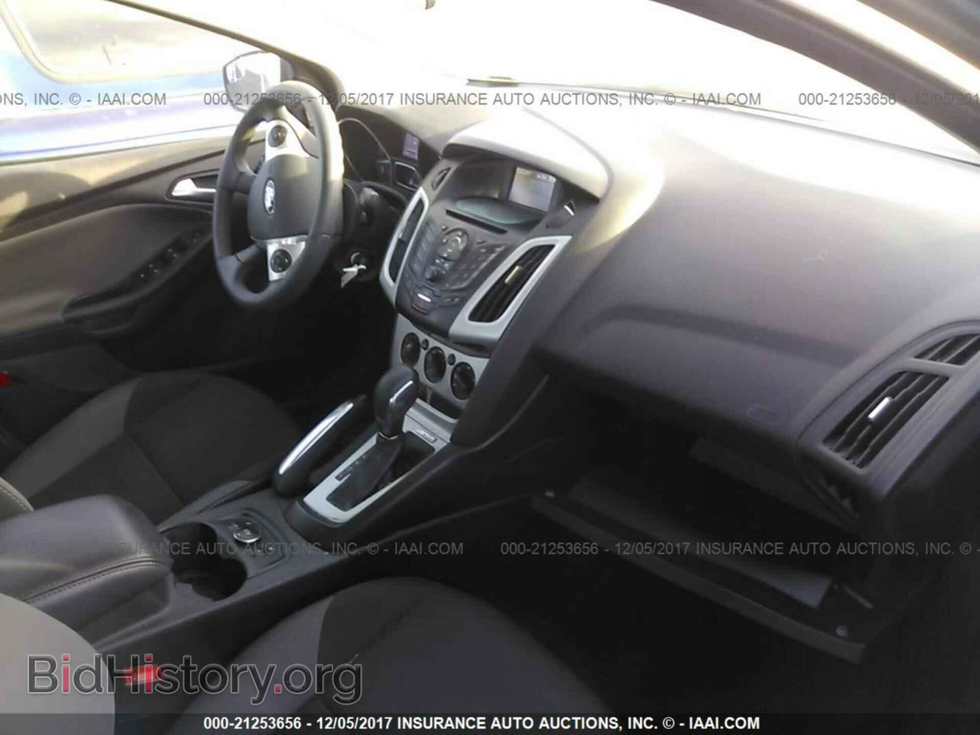2014 Ford Focus - VIN: 1FADP3F26EL123403 - Фото 5