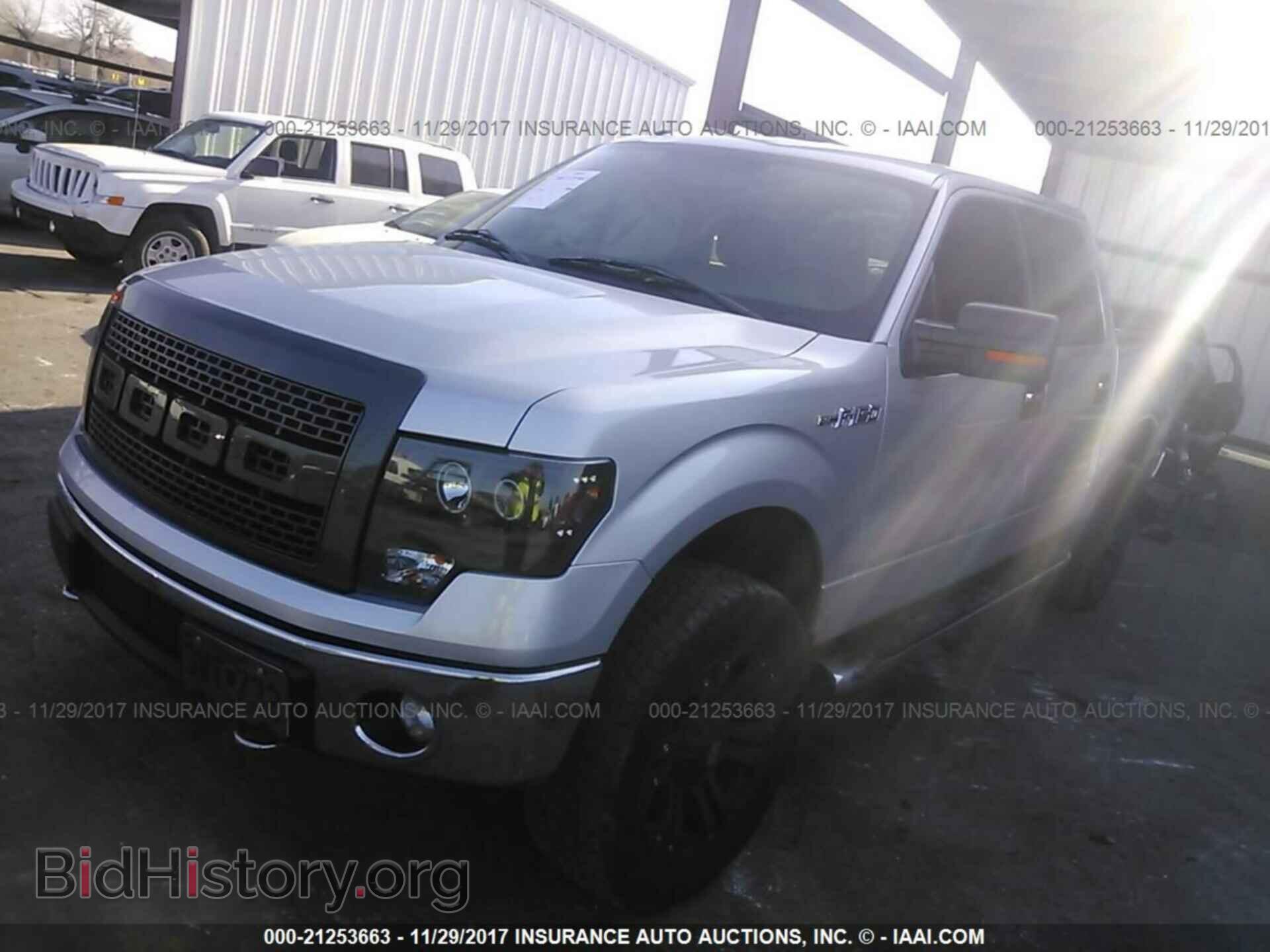 2013 Ford F150 - VIN: 1FTFW1ET9DFC80084 - Фото 2