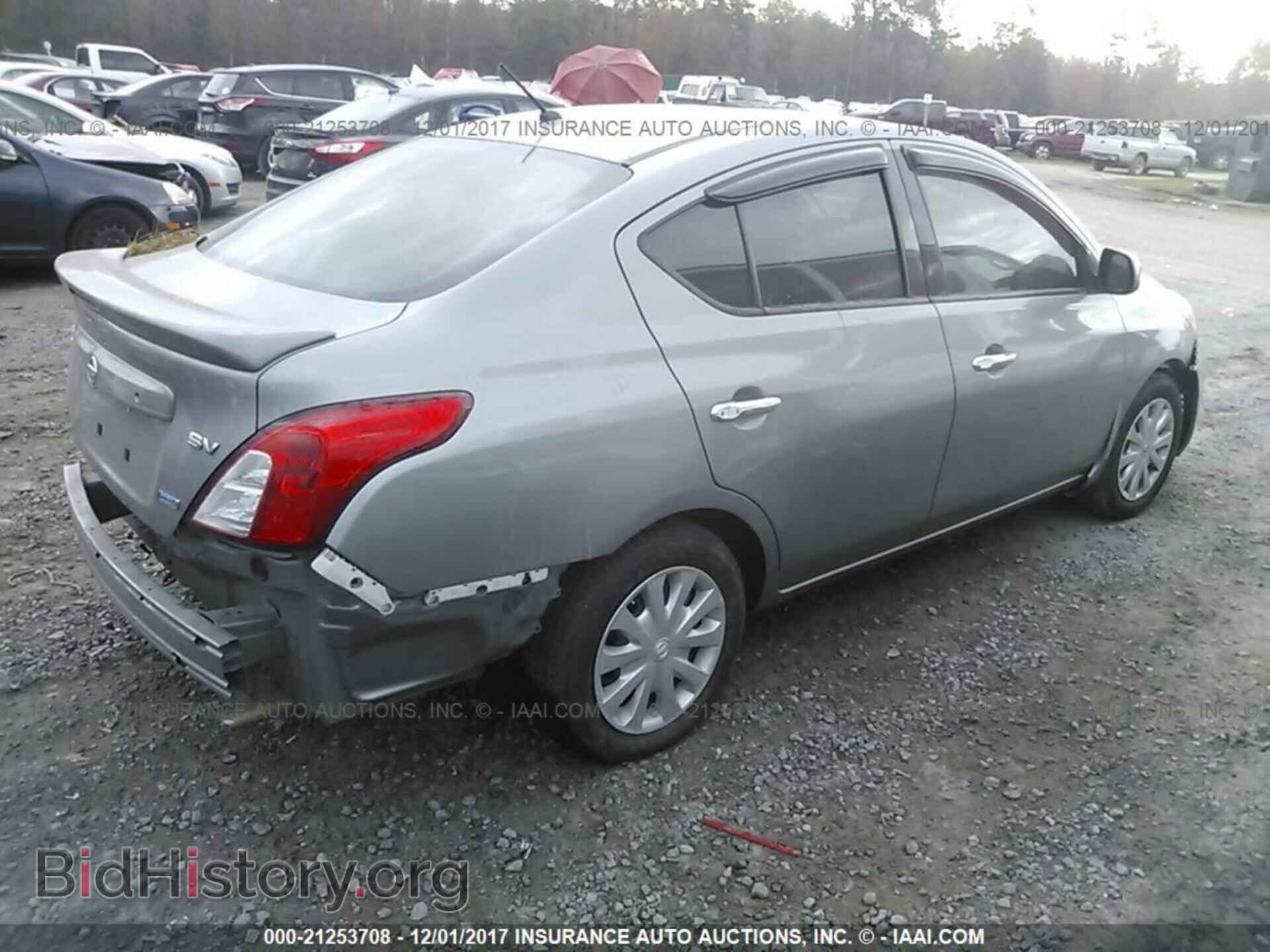 2014 Nissan Versa - VIN: 3N1CN7AP5EL841098 - Фото 4