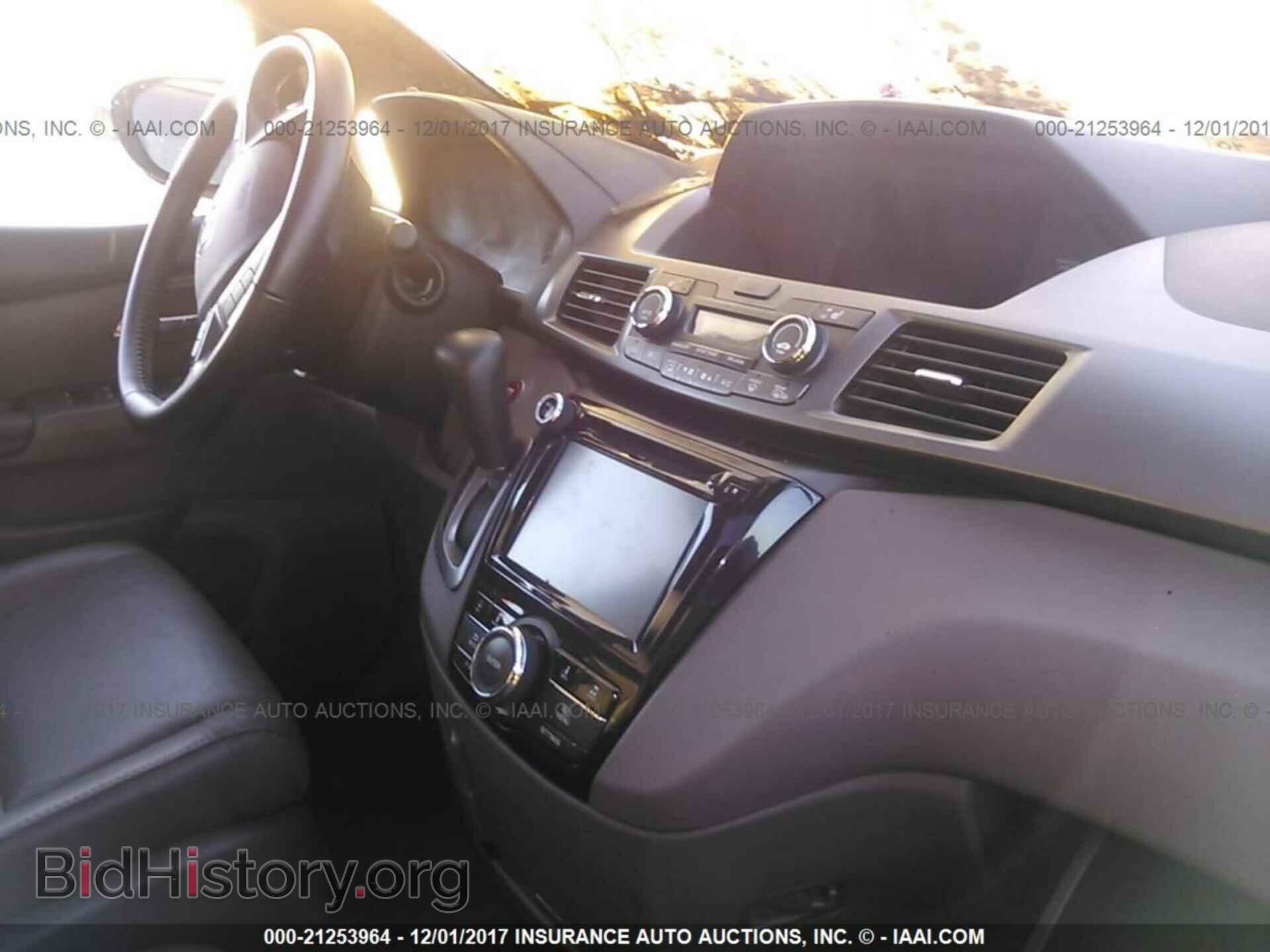 2014 Honda Odyssey - VIN: 5FNRL5H67EB005581 - Фото 5