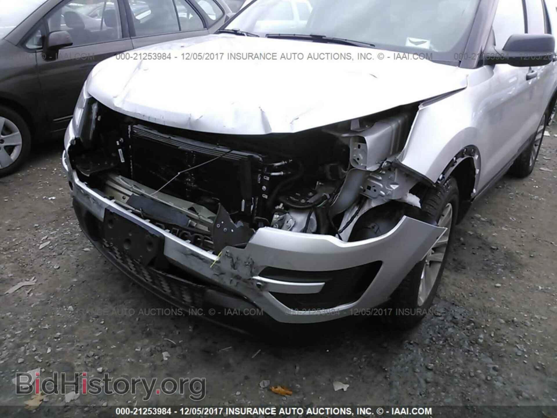 2017 Ford Explorer - VIN: 1FM5K8B85HGC16667 - Photo 6