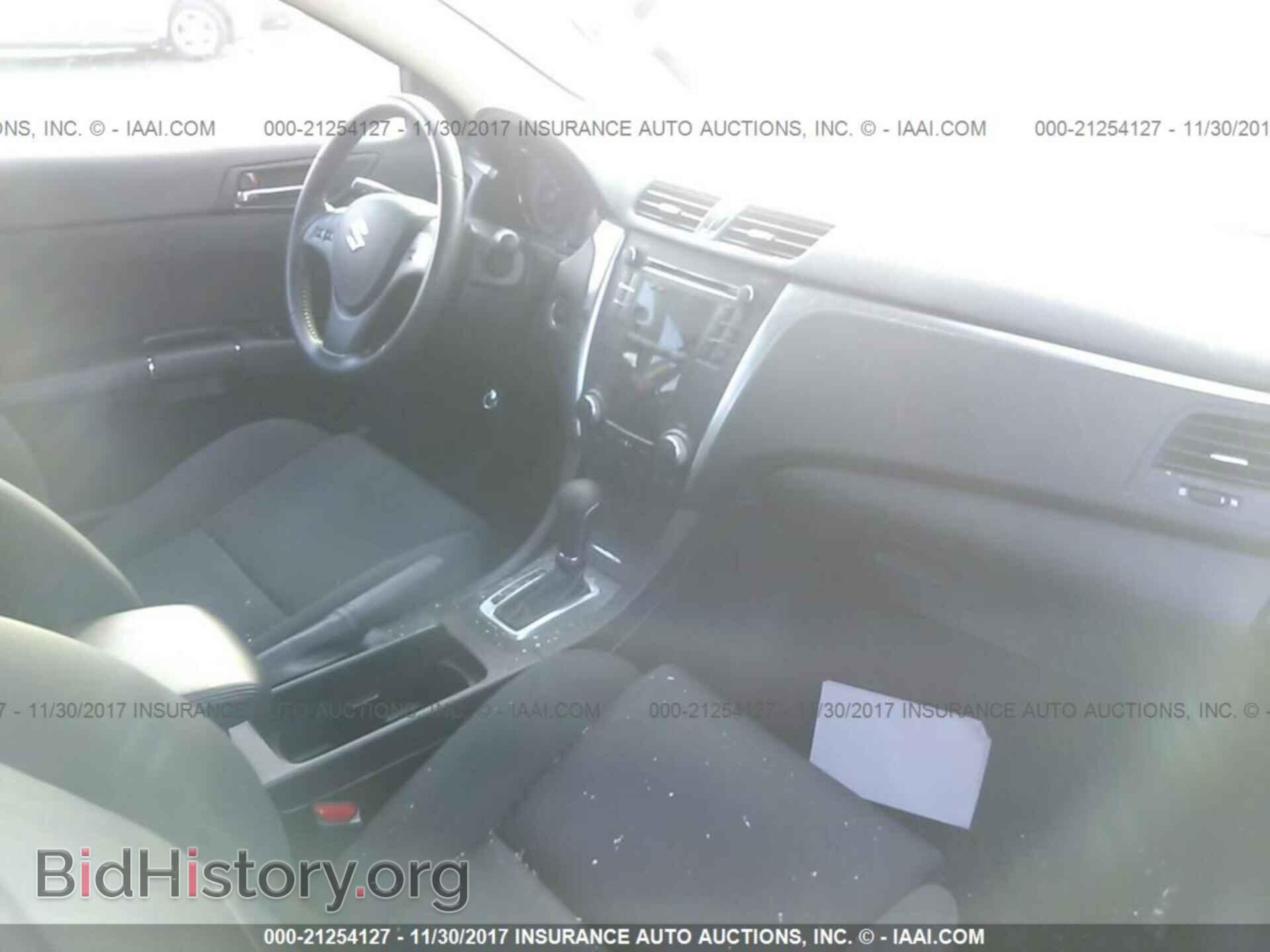 2011 Suzuki Kizashi - VIN: JS2RF9A12B6110331 - Фото 5