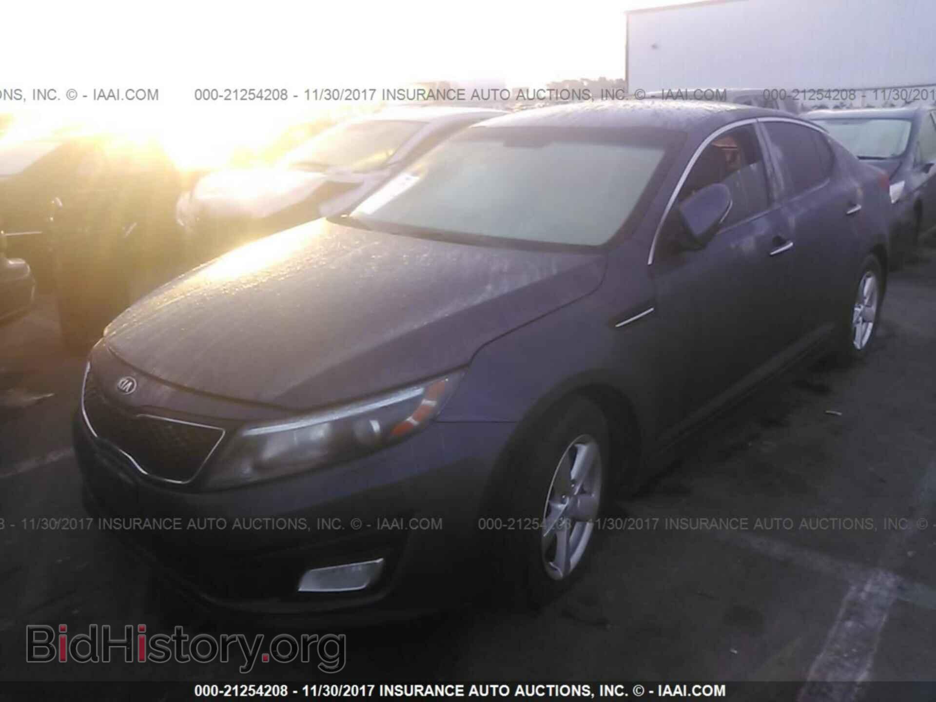 2015 Kia Optima - VIN: KNAGM4A71F5558471 - Photo 2