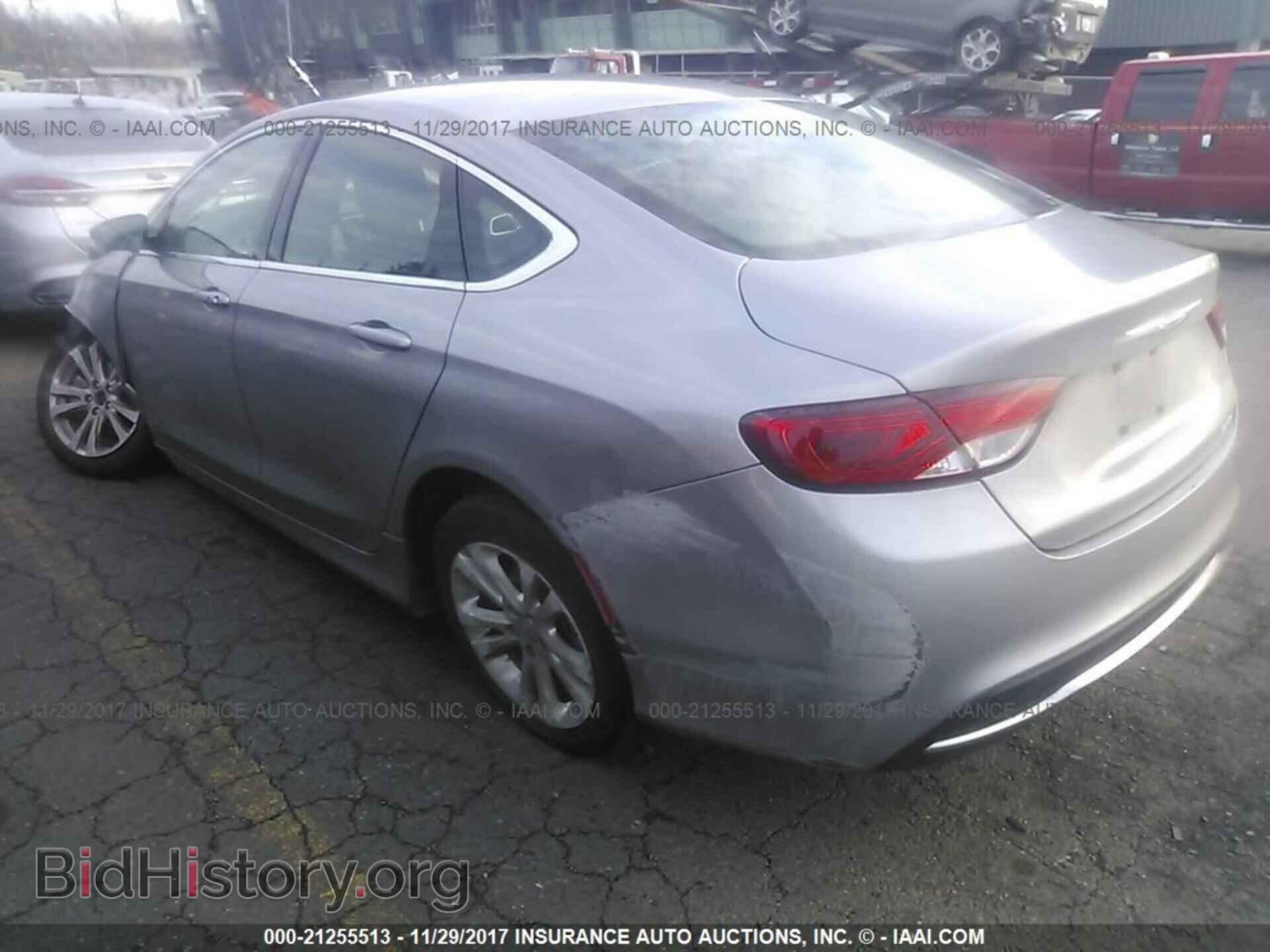 2015 Chrysler 200 - VIN: 1C3CCCAB2FN636070 - Photo 3