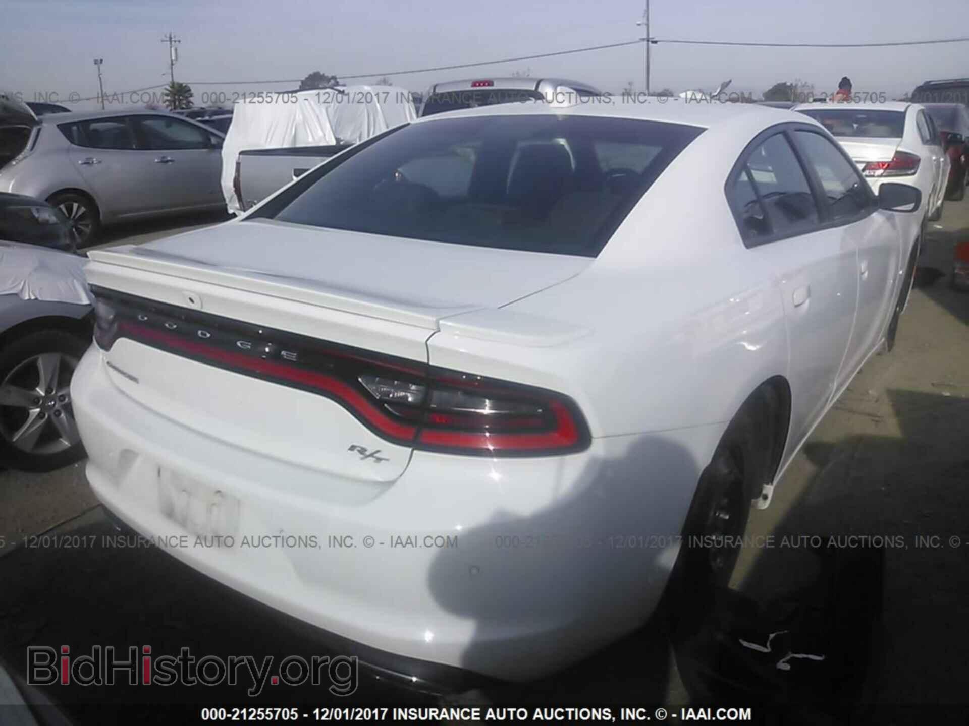 2015 Dodge Charger - VIN: 2C3CDXCT1FH825442 - Photo 4