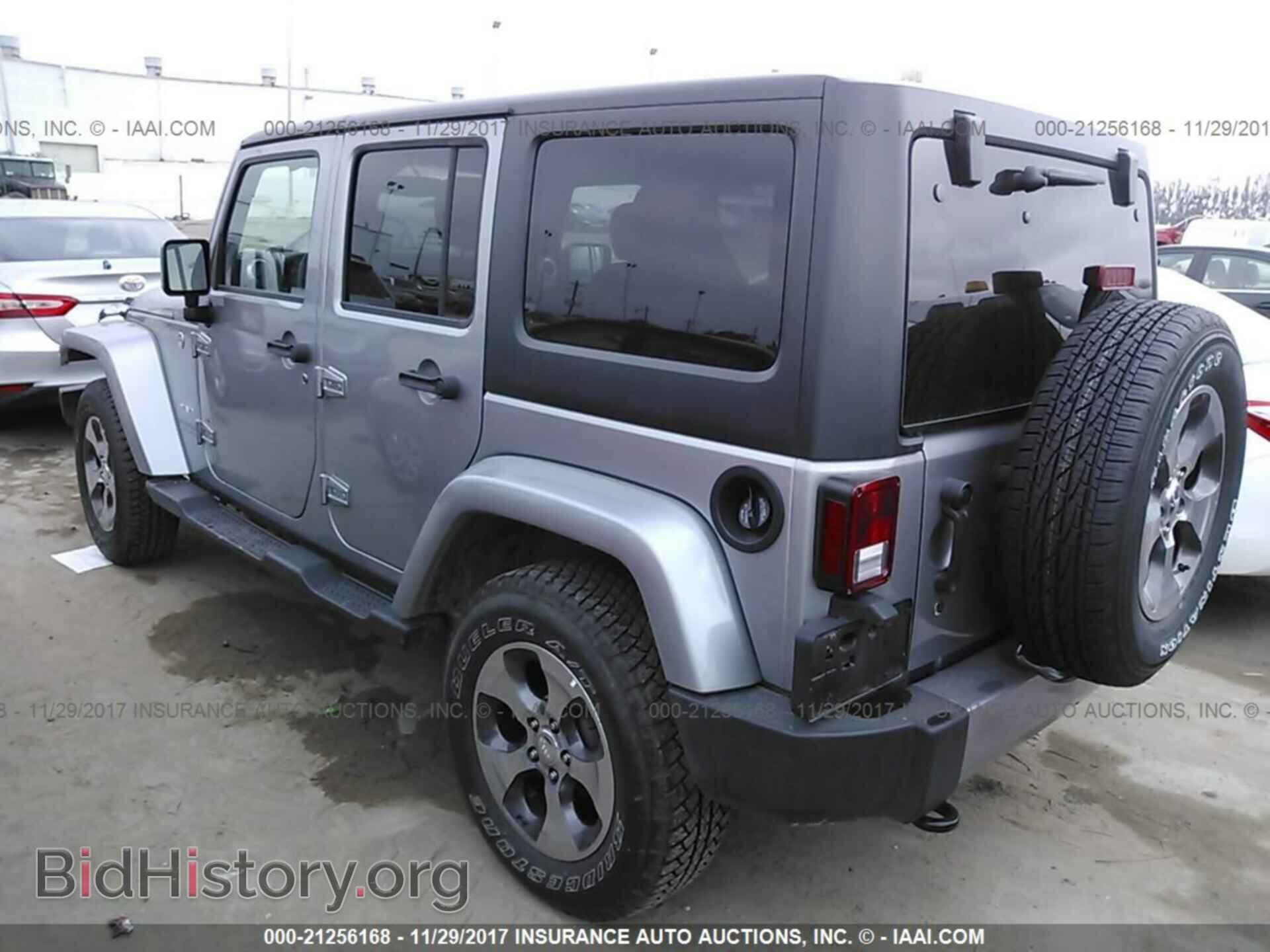 2017 Jeep Wrangler - VIN: 1C4HJWEG9HL596244 - Фото 3