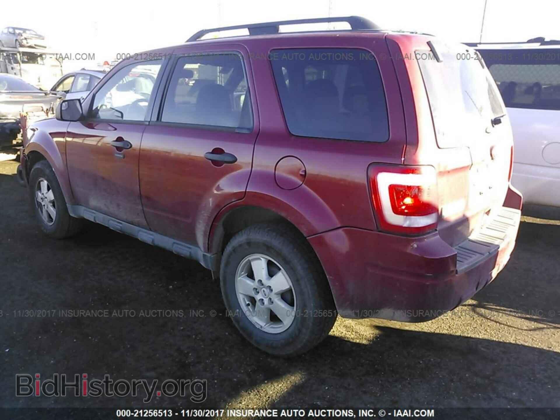 2011 Ford Escape - VIN: 1FMCU9D78BKB15431 - Фото 3